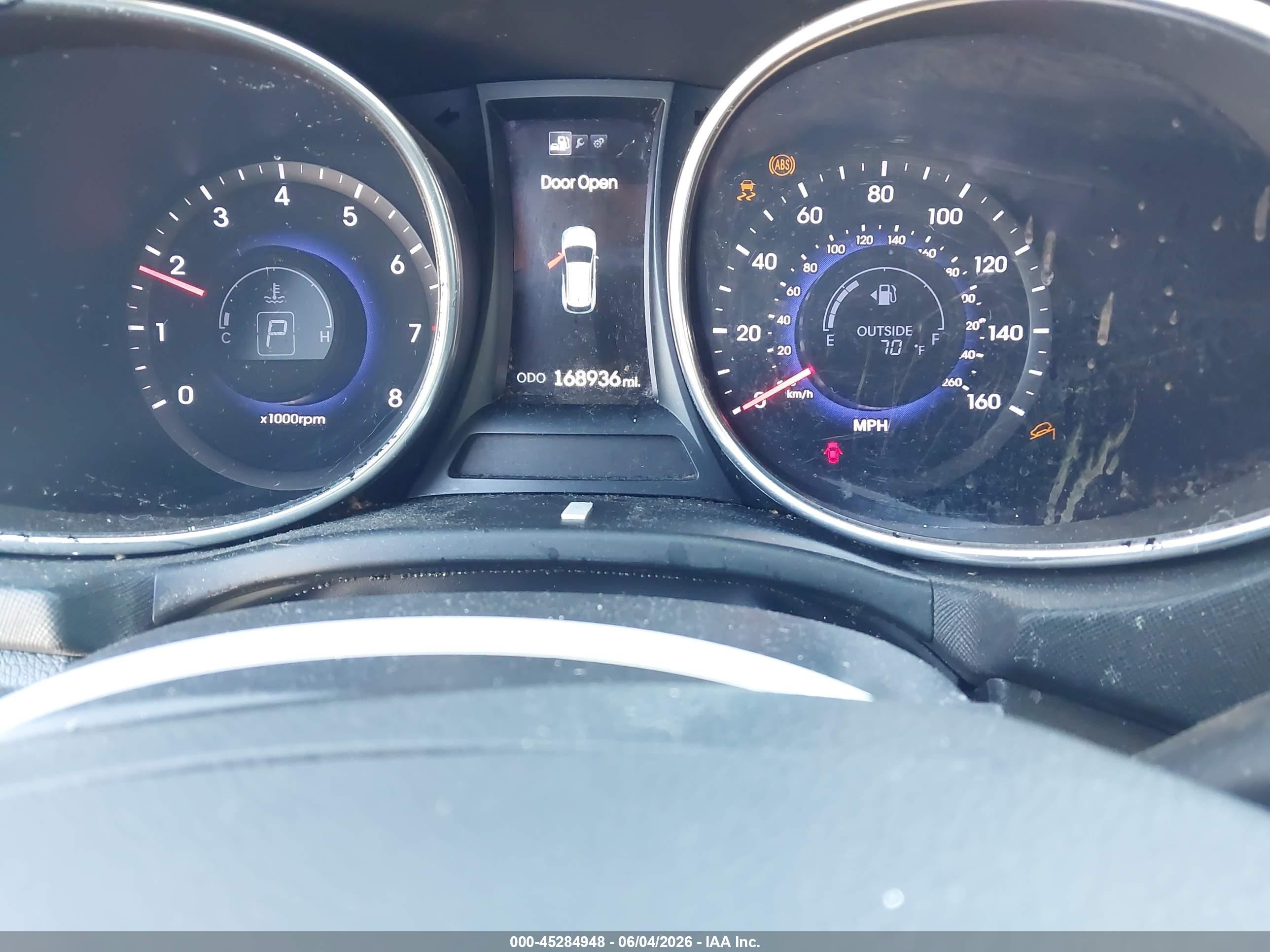 2013 Hyundai Santa Fe Sport 2.0t White vin: 5XYZU3LA8DG025181