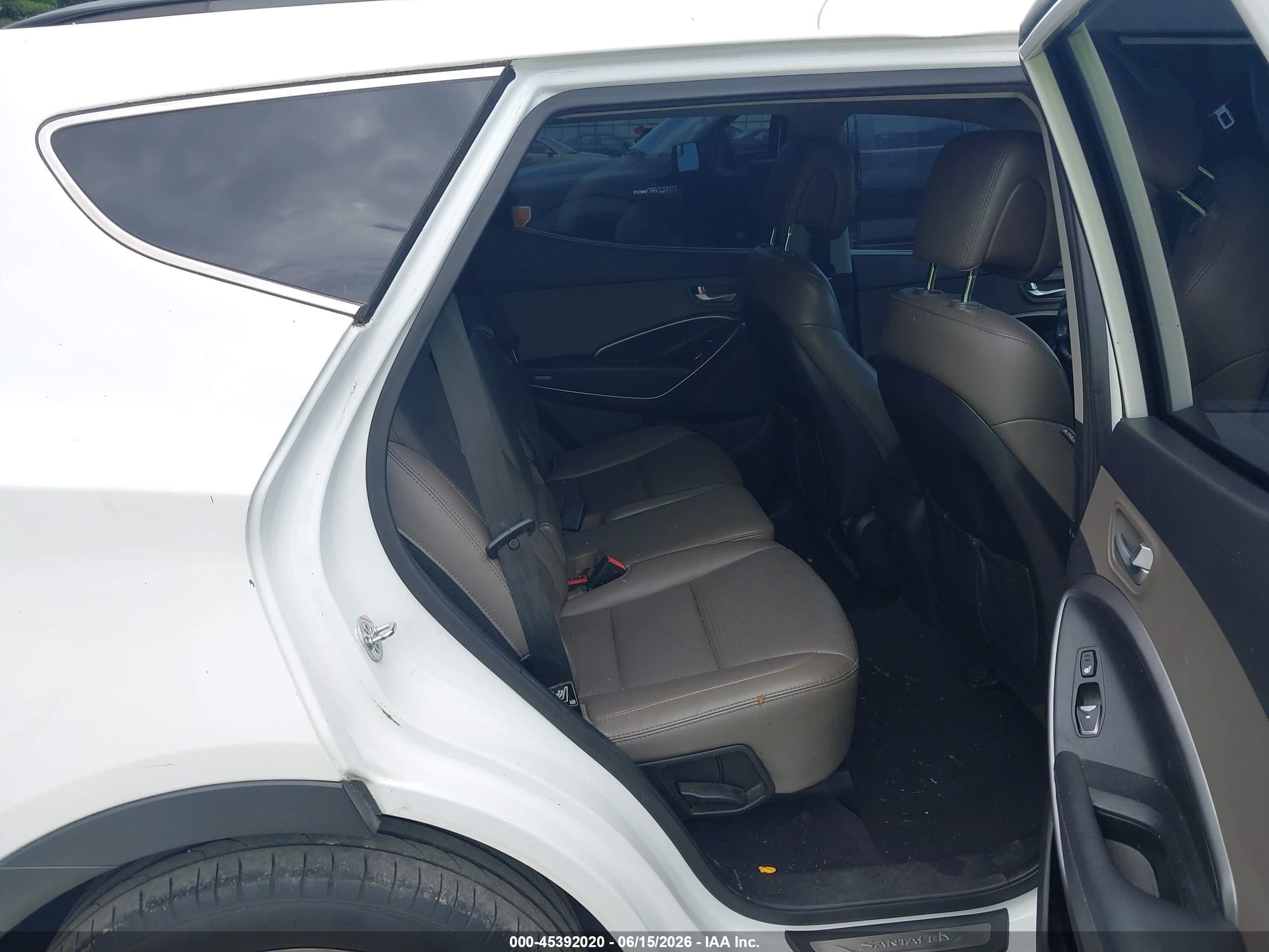 2013 Hyundai Santa Fe Sport 2.0t White vin: 5XYZU3LA8DG109677
