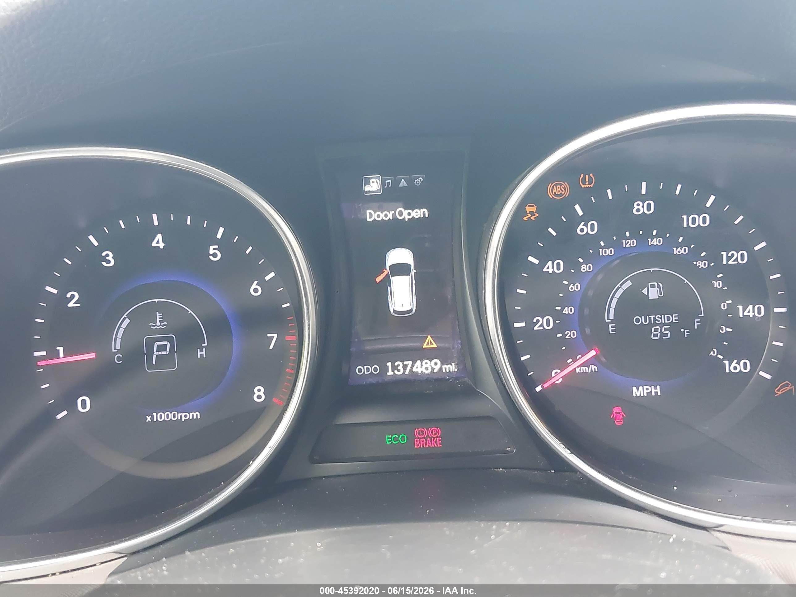 2013 Hyundai Santa Fe Sport 2.0t White vin: 5XYZU3LA8DG109677