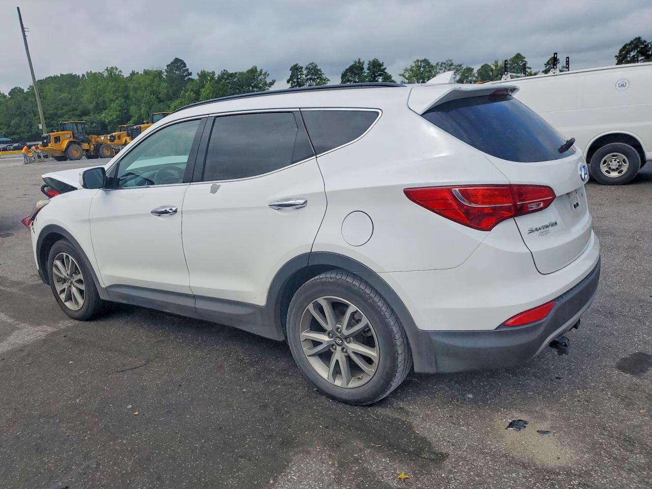 2014 Hyundai Santa Fe Sport 2.0t White vin: 5XYZU3LA8EG182355
