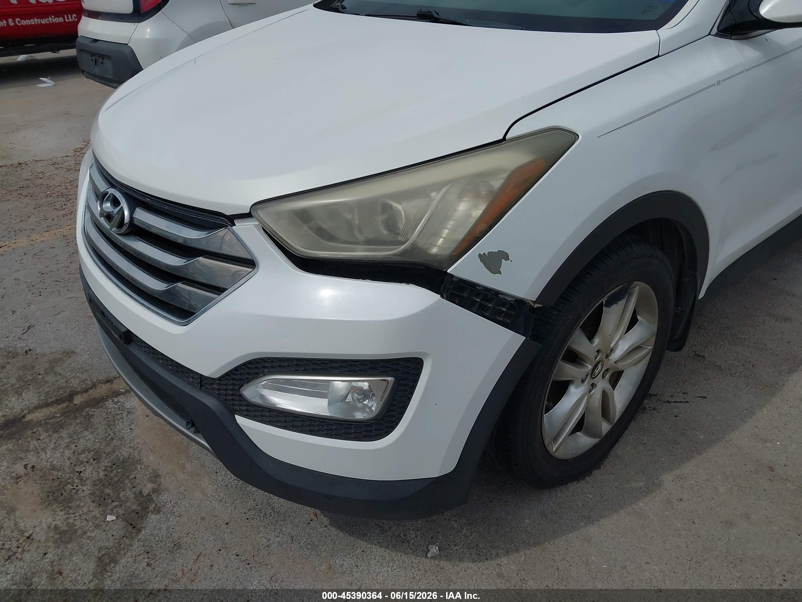 2013 Hyundai Santa Fe Sport 2.0t White vin: 5XYZU3LA9DG036822
