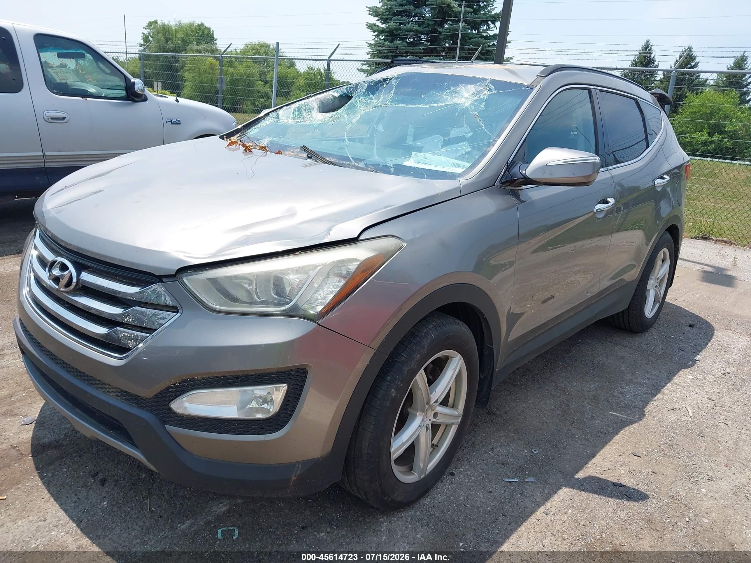 2013 Hyundai Santa Fe Sport 2.0t Gray vin: 5XYZU3LA9DG067682