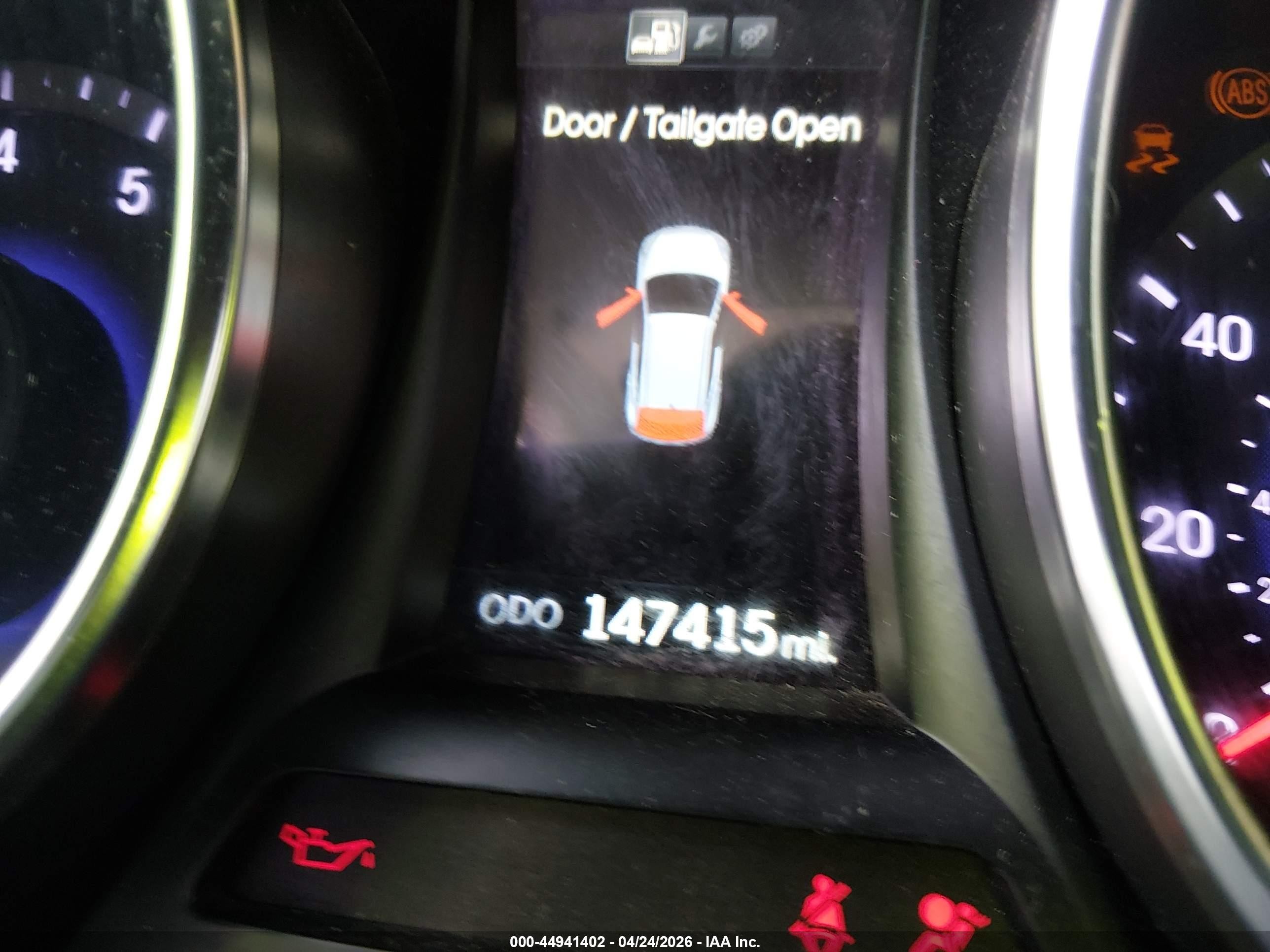 2013 Hyundai Santa Fe Sport 2.0t Silver vin: 5XYZU3LA9DG072817