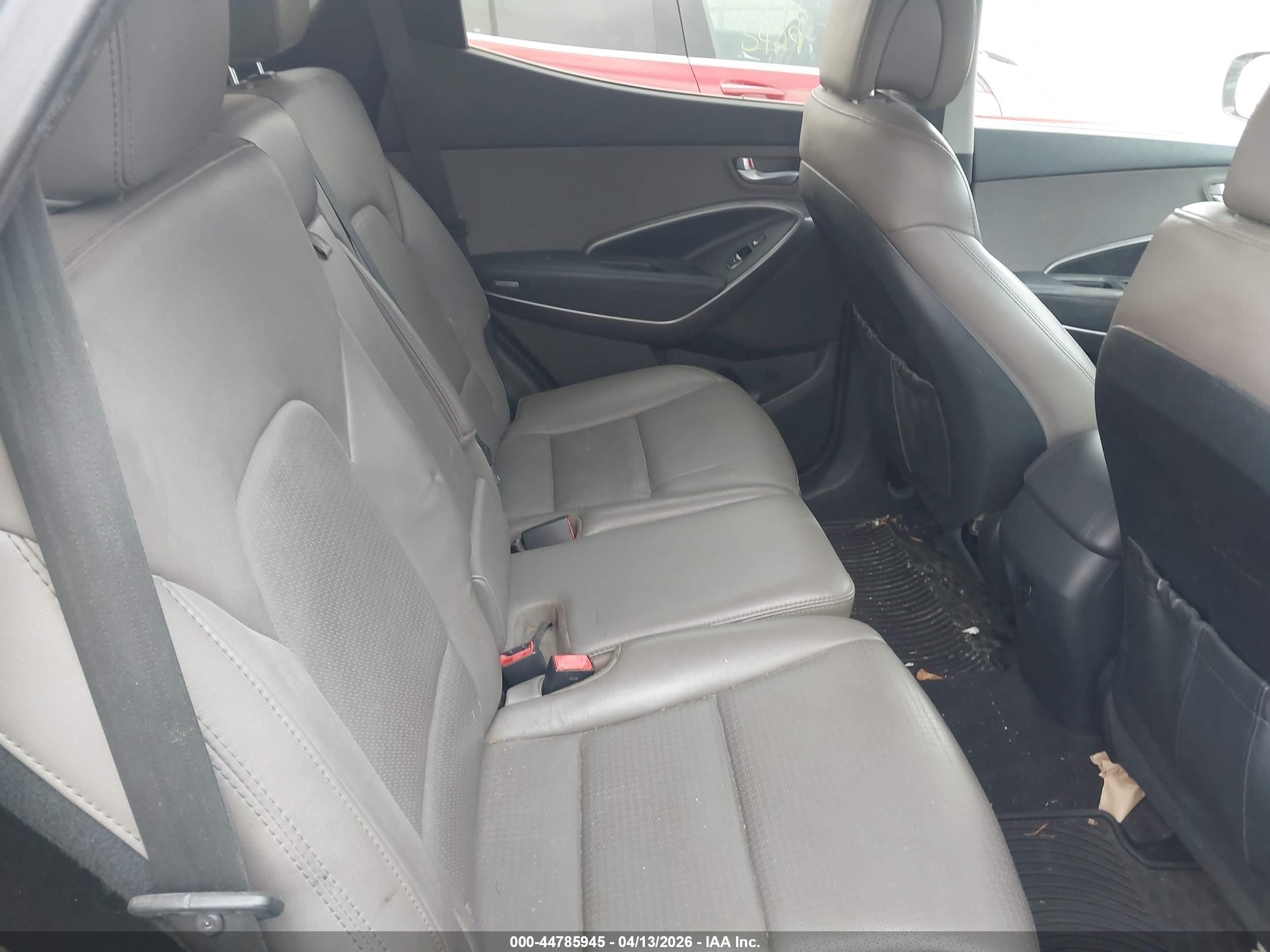 2013 Hyundai Santa Fe Sport 2.0t Silver vin: 5XYZU3LA9DG091979