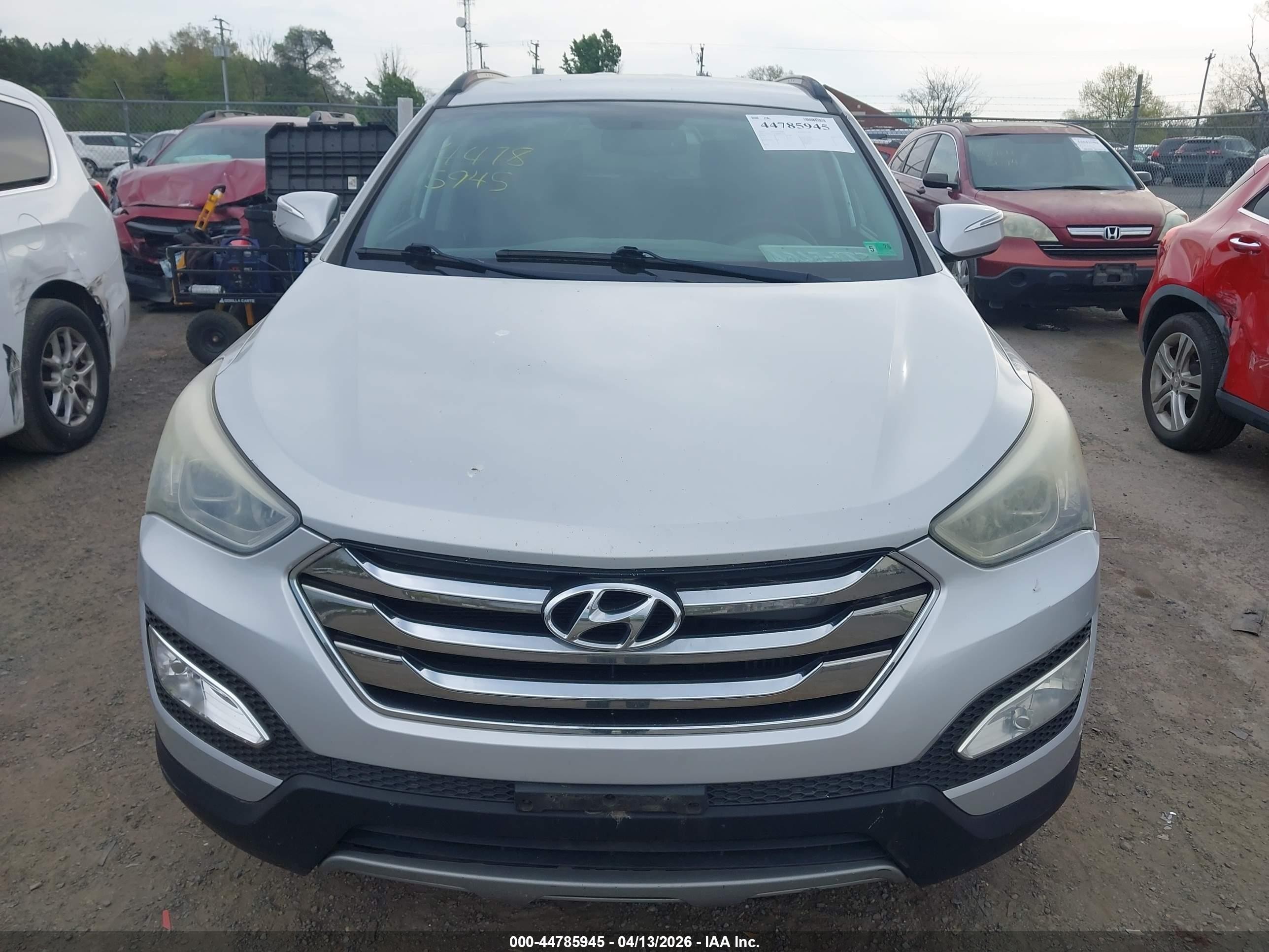 2013 Hyundai Santa Fe Sport 2.0t Silver vin: 5XYZU3LA9DG091979