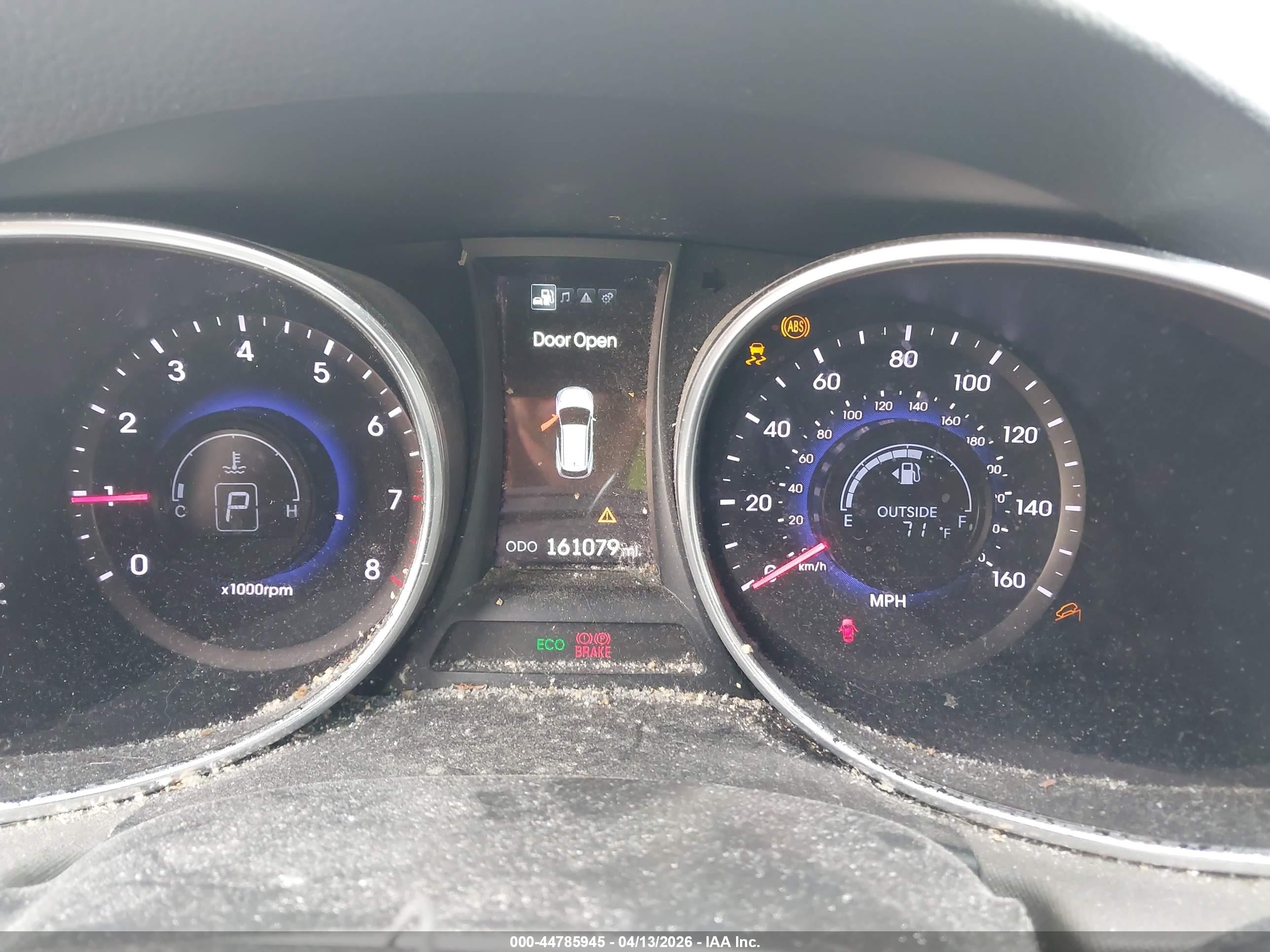 2013 Hyundai Santa Fe Sport 2.0t Silver vin: 5XYZU3LA9DG091979