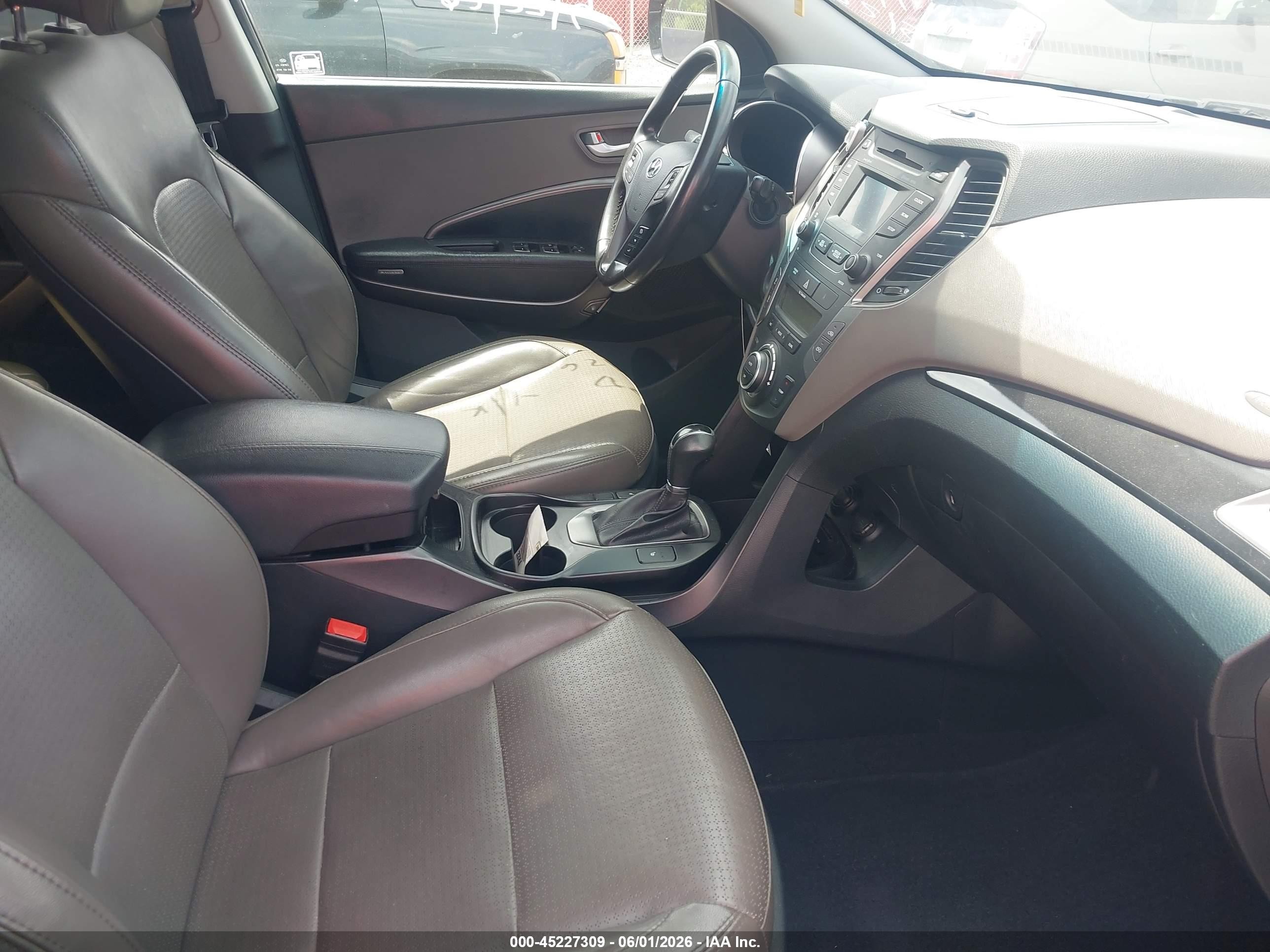 2013 Hyundai Santa Fe Sport 2.0t Black vin: 5XYZU3LA9DG099662