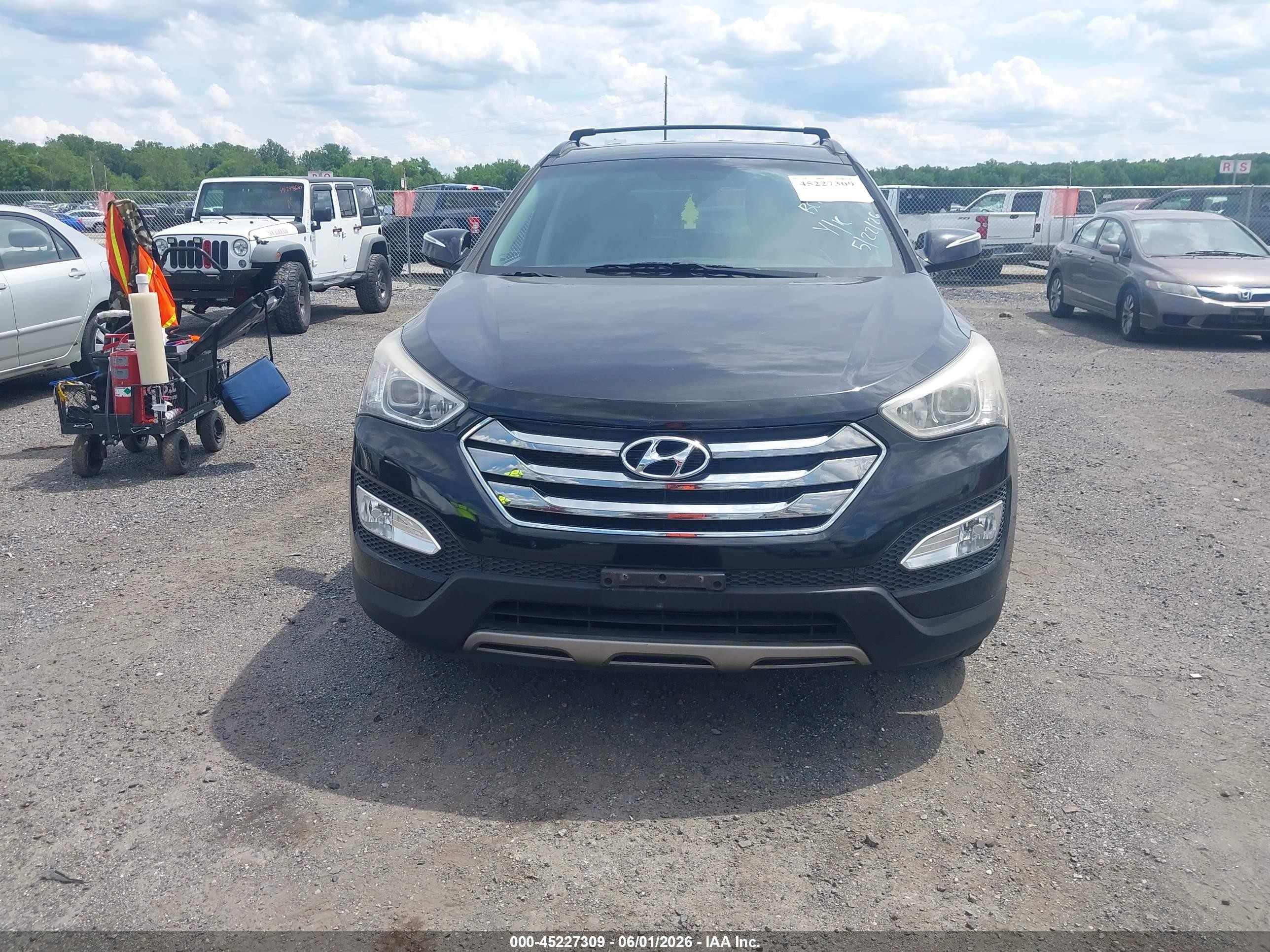 2013 Hyundai Santa Fe Sport 2.0t Black vin: 5XYZU3LA9DG099662
