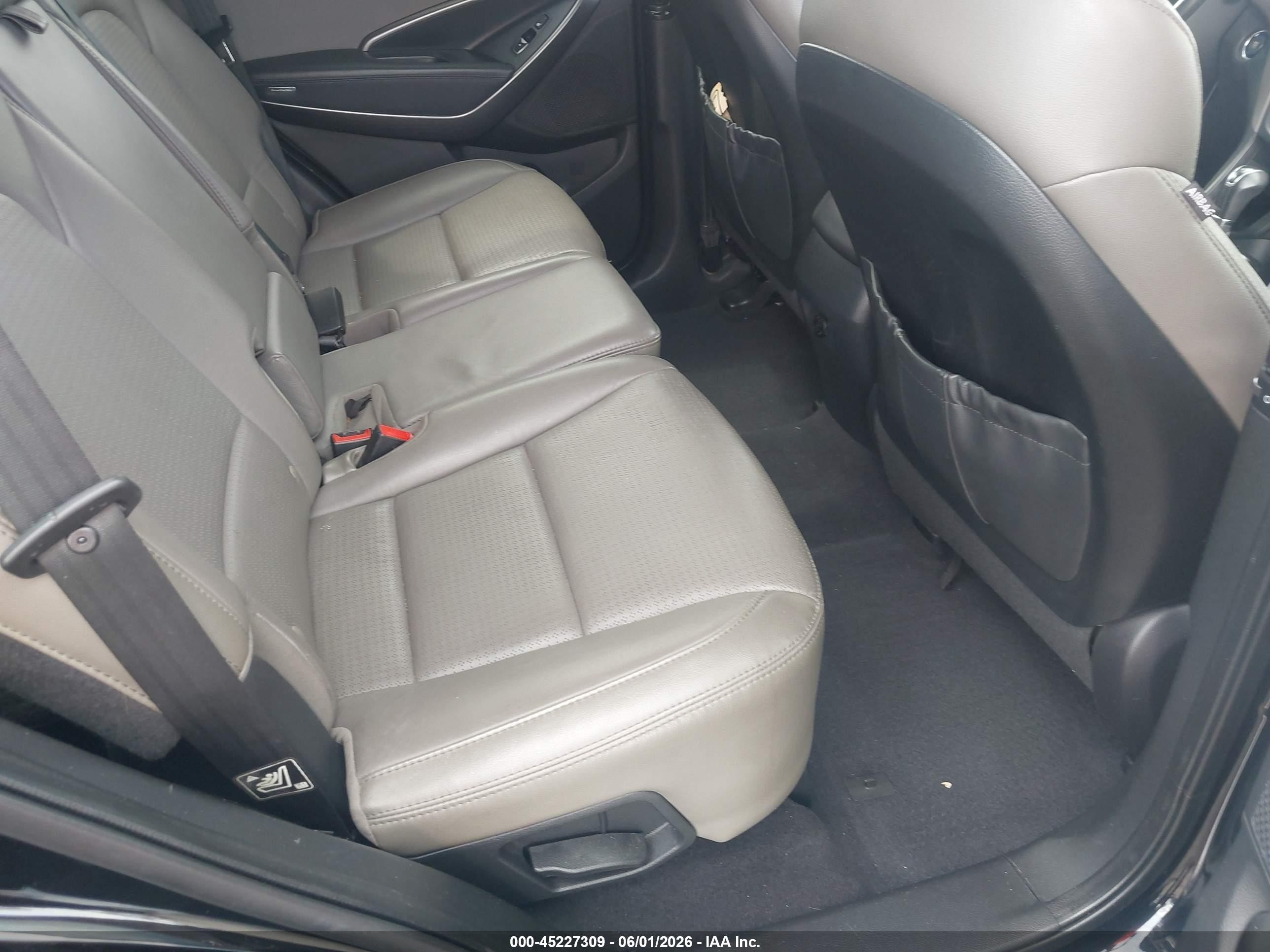 2013 Hyundai Santa Fe Sport 2.0t Black vin: 5XYZU3LA9DG099662