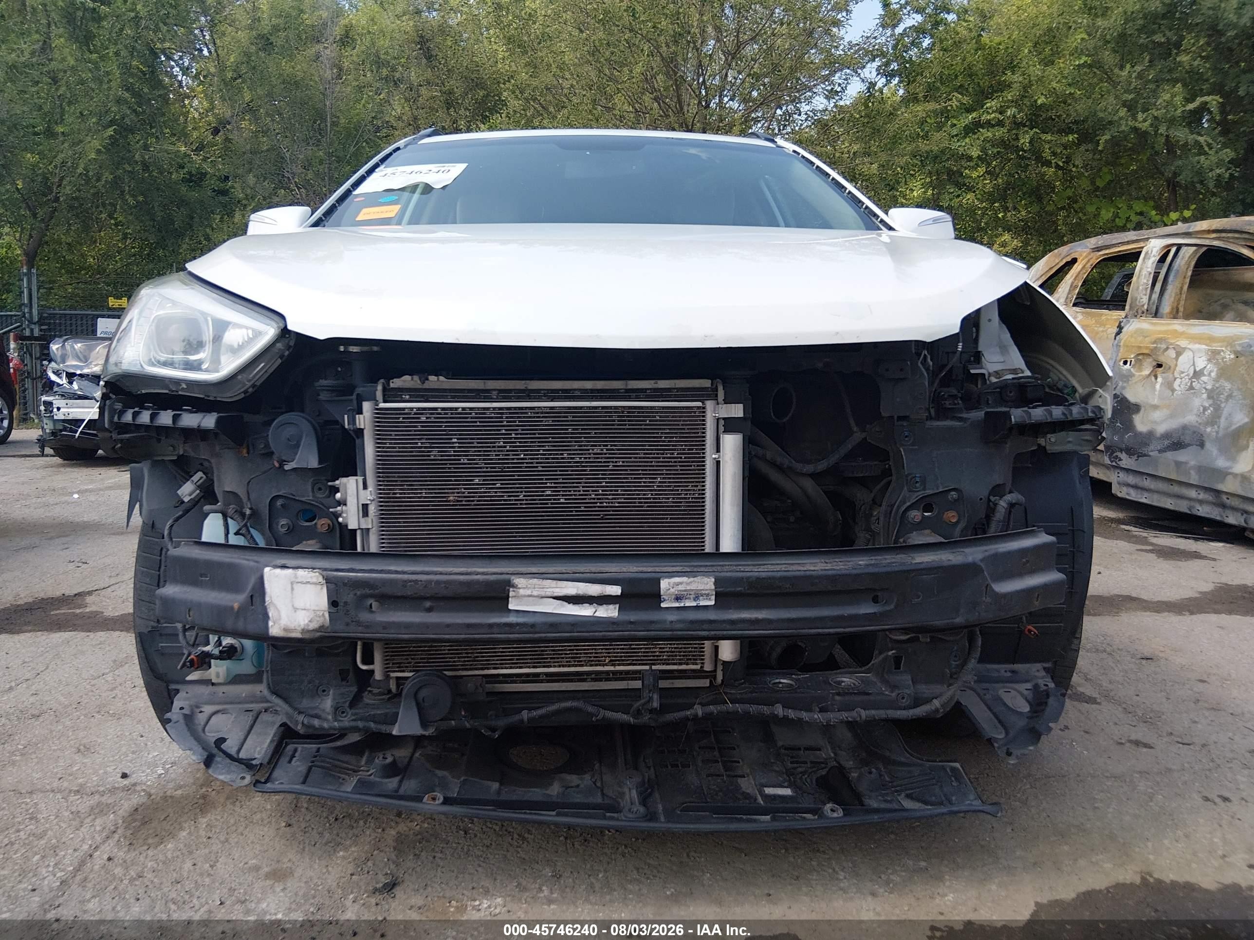 2014 Hyundai Santa Fe Sport 2.0l Turbo White vin: 5XYZU3LA9EG216870