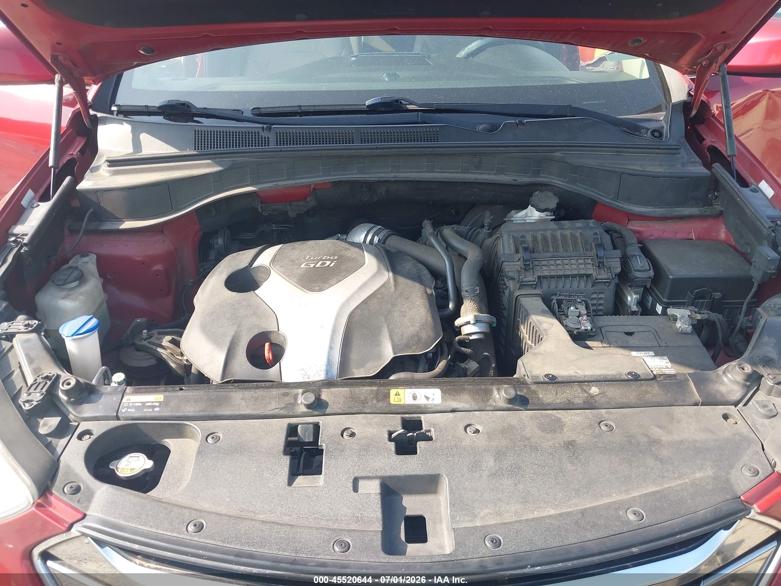2013 Hyundai Santa Fe Sport 2.0t Red vin: 5XYZU3LAXDG090002