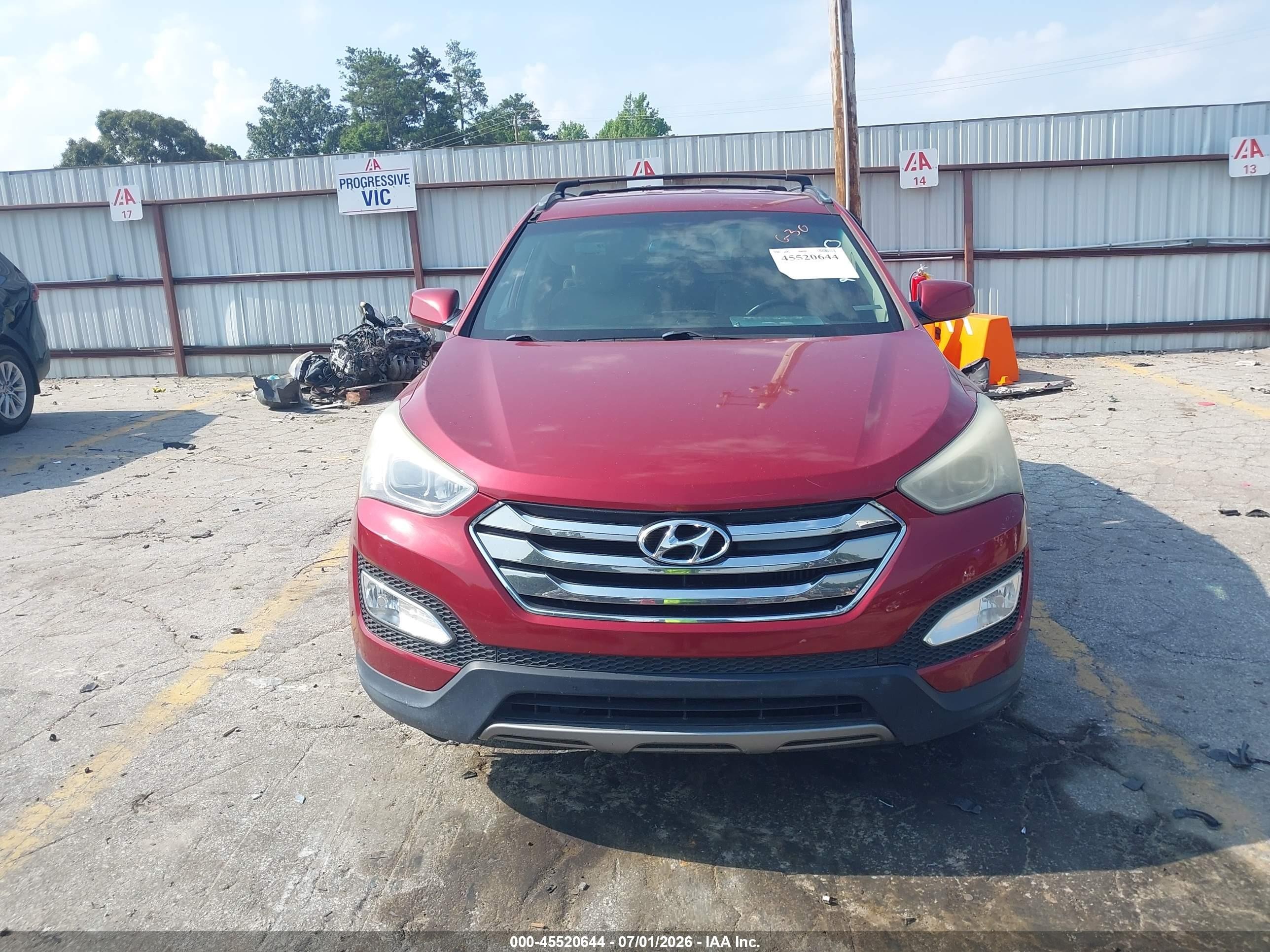 2013 Hyundai Santa Fe Sport 2.0t Red vin: 5XYZU3LAXDG090002