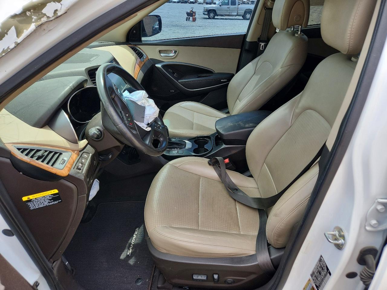 2014 Hyundai Santa Fe Sport 2.0t White vin: 5XYZU3LAXEG211712