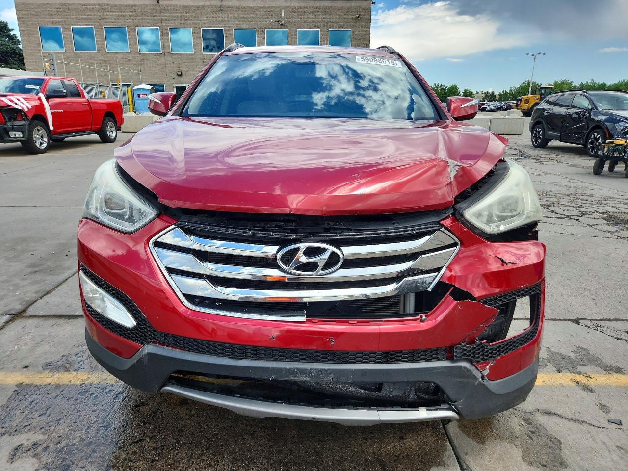 2013 Hyundai Santa Fe Sport 2.4l Красный vin: 5XYZU3LB0DG119791