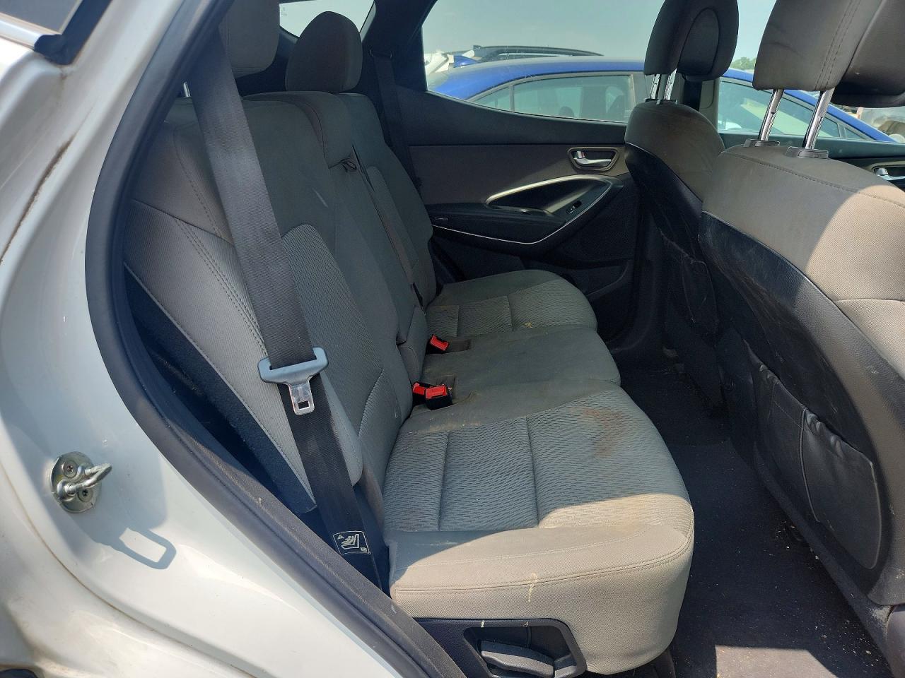 2014 Hyundai Santa Fe Sport 2.4l White vin: 5XYZU3LB0EG131246