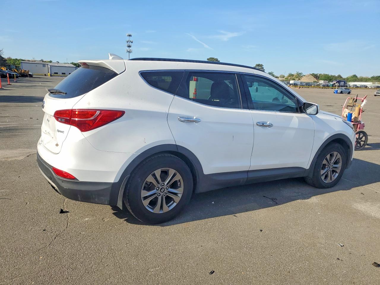 2014 Hyundai Santa Fe Sport 2.4l White vin: 5XYZU3LB0EG143607