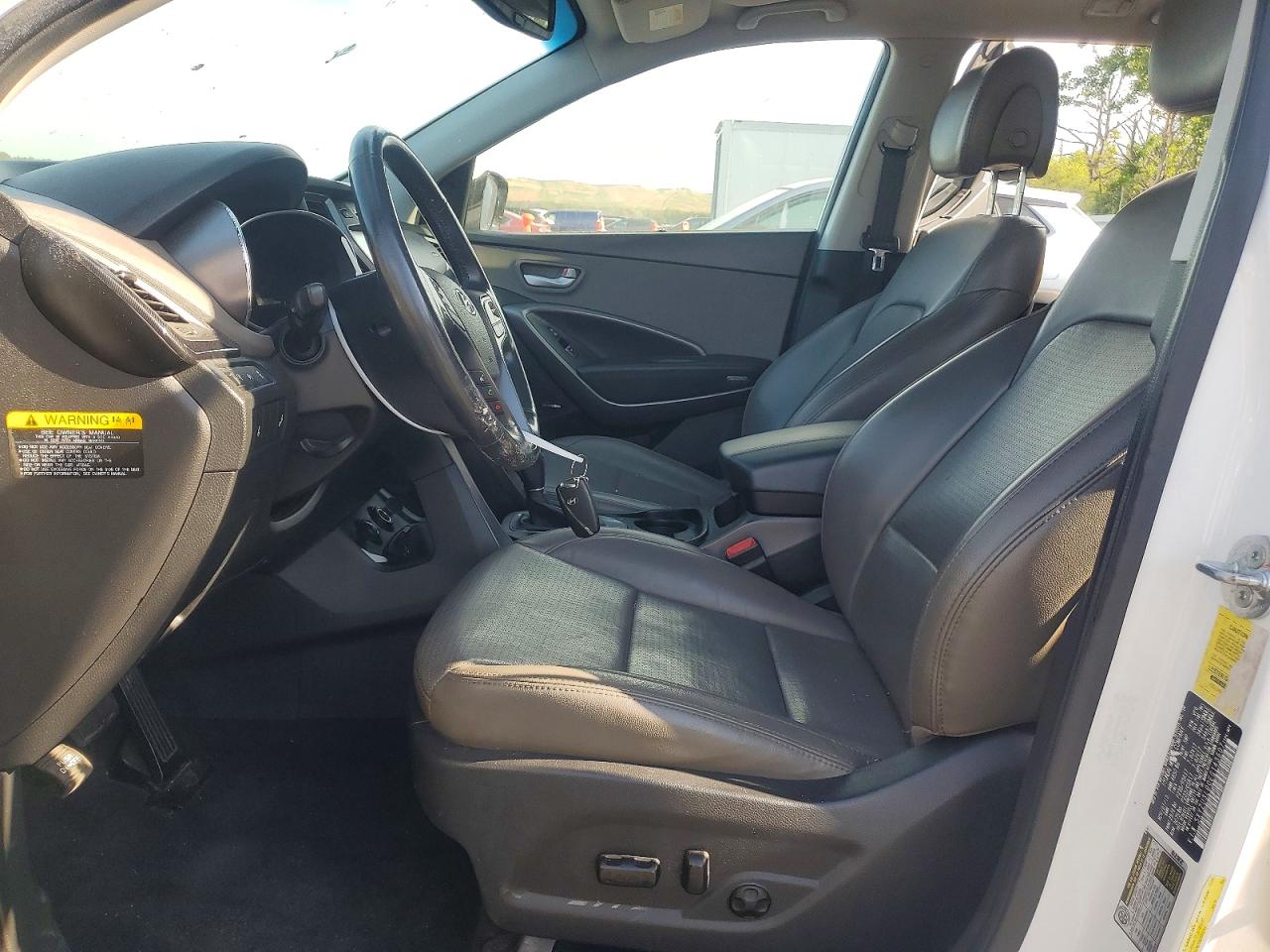 2014 Hyundai Santa Fe Sport 2.4l White vin: 5XYZU3LB0EG143607