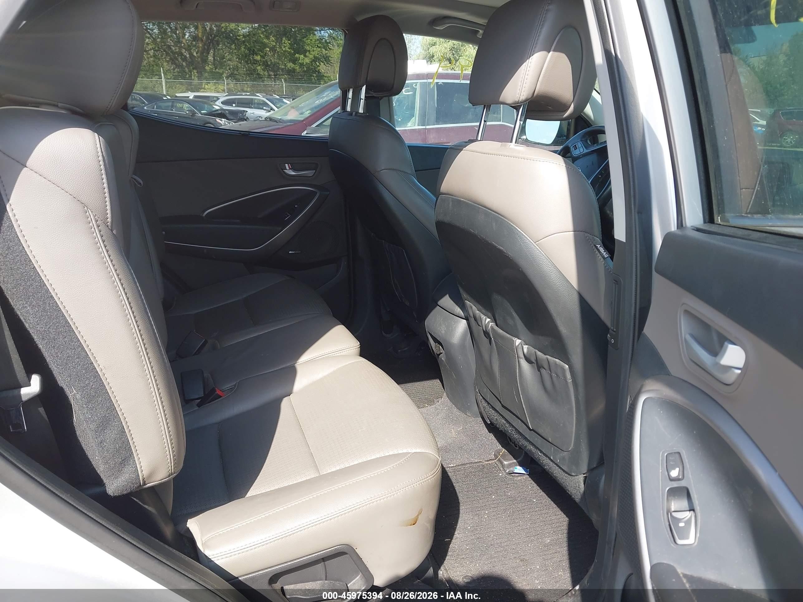 2014 Hyundai Santa Fe Sport 2.4l Серебряный vin: 5XYZU3LB0EG165588