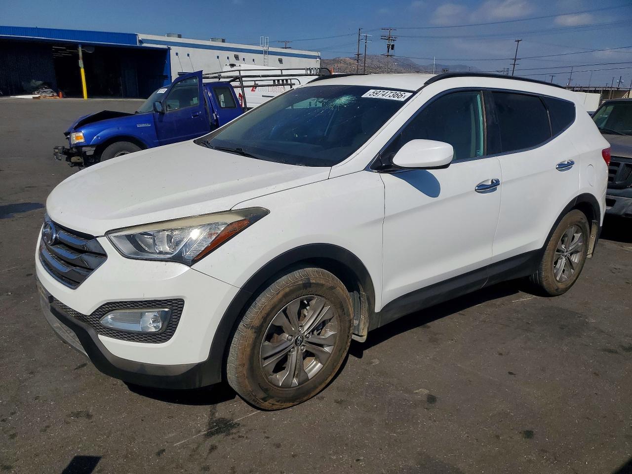 2014 Hyundai Santa Fe Sport 2.4l White vin: 5XYZU3LB0EG173805