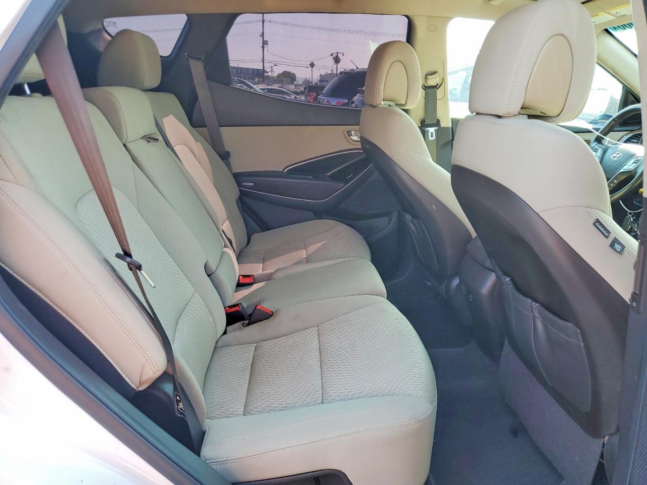 2014 Hyundai Santa Fe Sport 2.4l White vin: 5XYZU3LB0EG173805