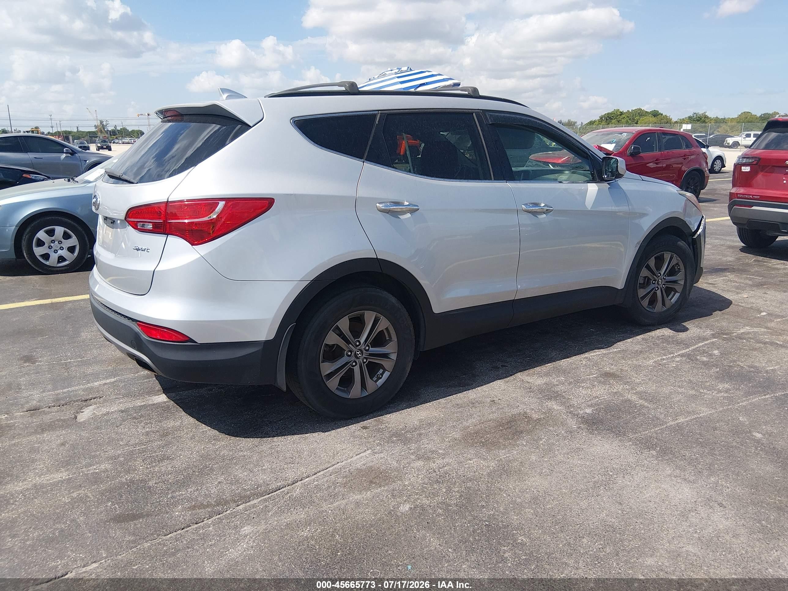 2014 Hyundai Santa Fe Sport 2.4l Silver vin: 5XYZU3LB0EG215017