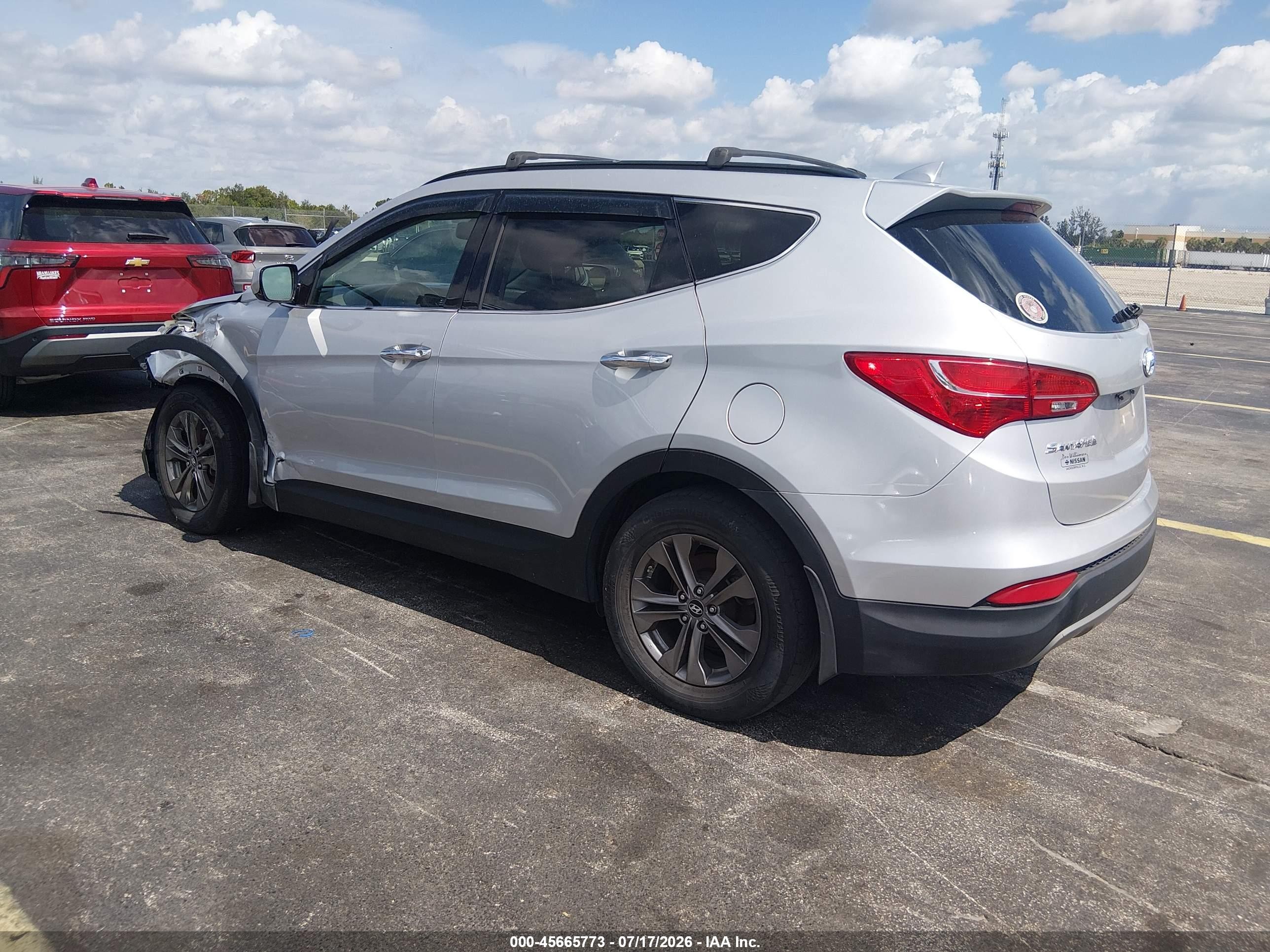 2014 Hyundai Santa Fe Sport 2.4l Silver vin: 5XYZU3LB0EG215017