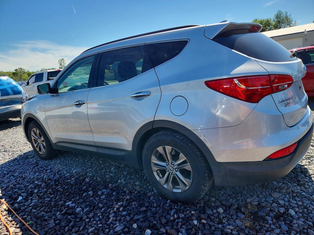 2014 Hyundai Santa Fe Sport 2.4l Silver vin: 5XYZU3LB0EG215423