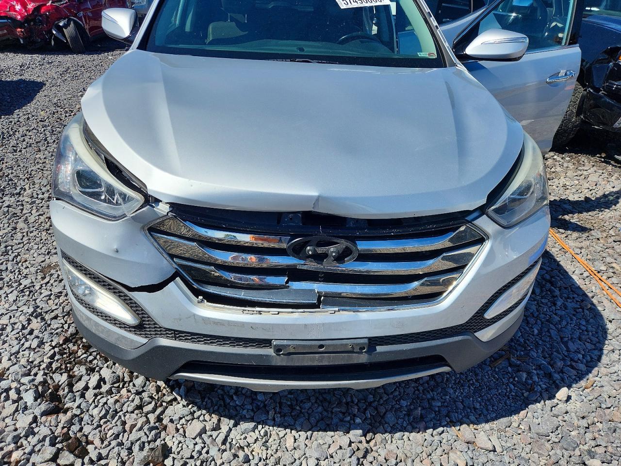 2014 Hyundai Santa Fe Sport 2.4l Silver vin: 5XYZU3LB0EG215423