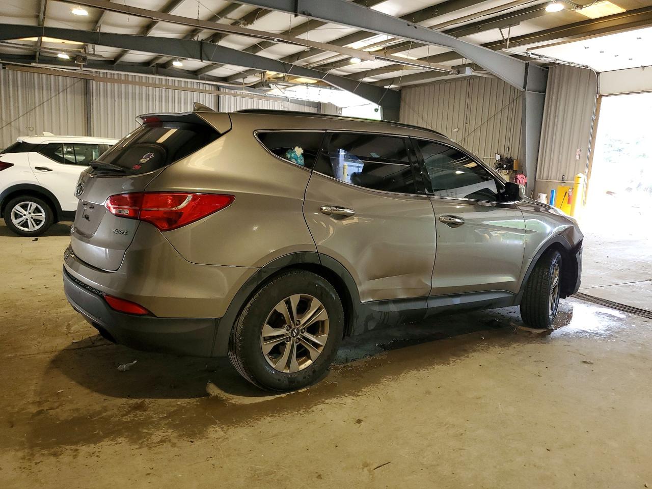 2015 Hyundai Santa Fe Sport 2.4l Silver vin: 5XYZU3LB0FG285263