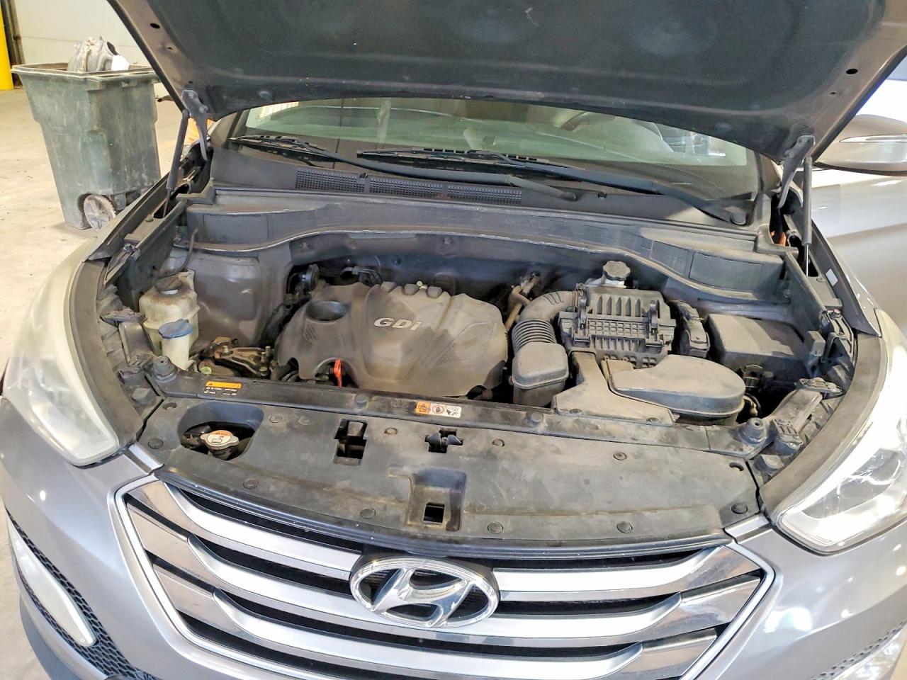 2015 Hyundai Santa Fe Sport 2.4l Silver vin: 5XYZU3LB0FG285263