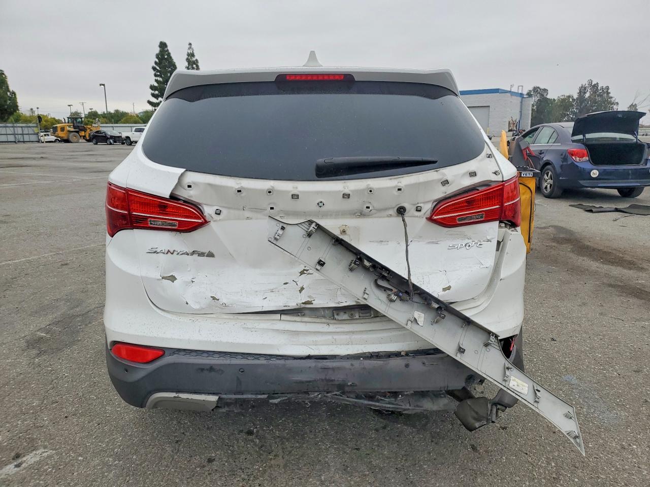 2014 Hyundai Santa Fe Sport 2.4l White vin: 5XYZU3LB1EG127660