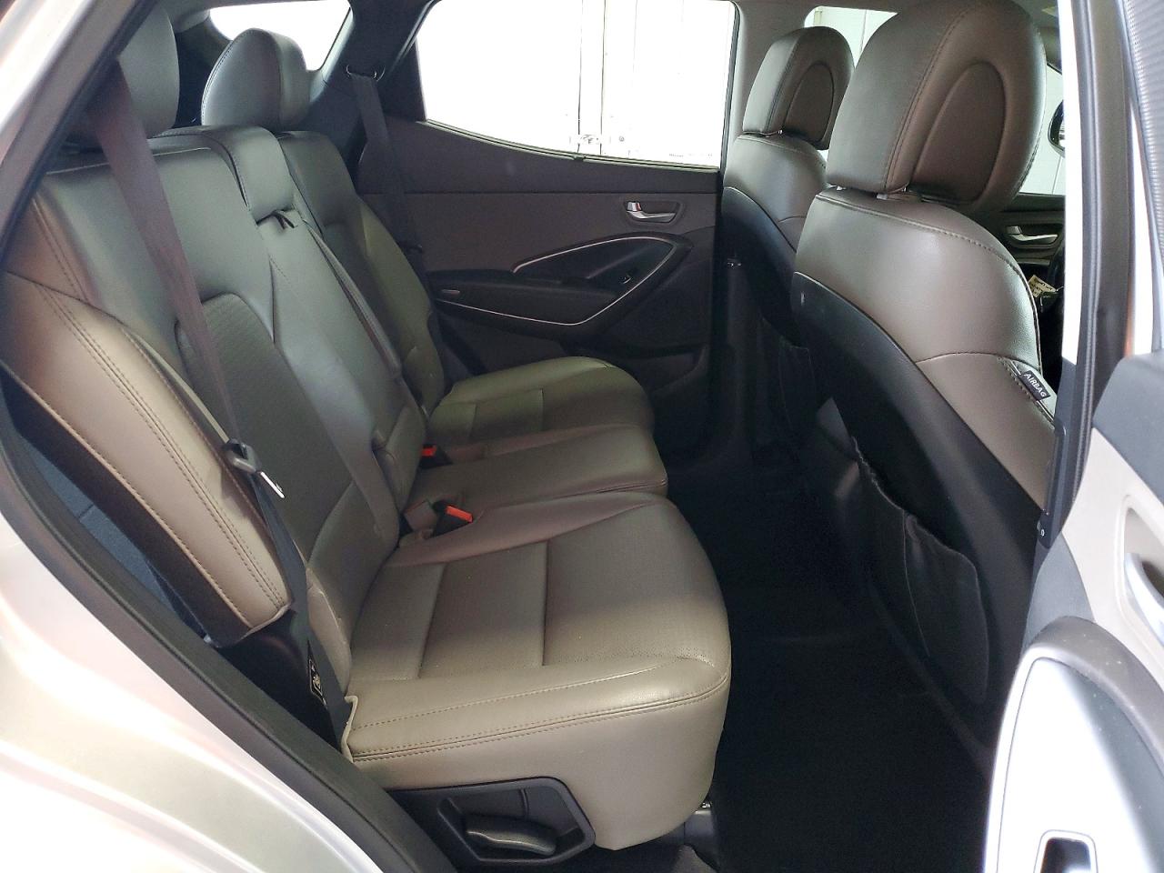 2014 Hyundai Santa Fe Sport 2.4l Silver vin: 5XYZU3LB1EG127870