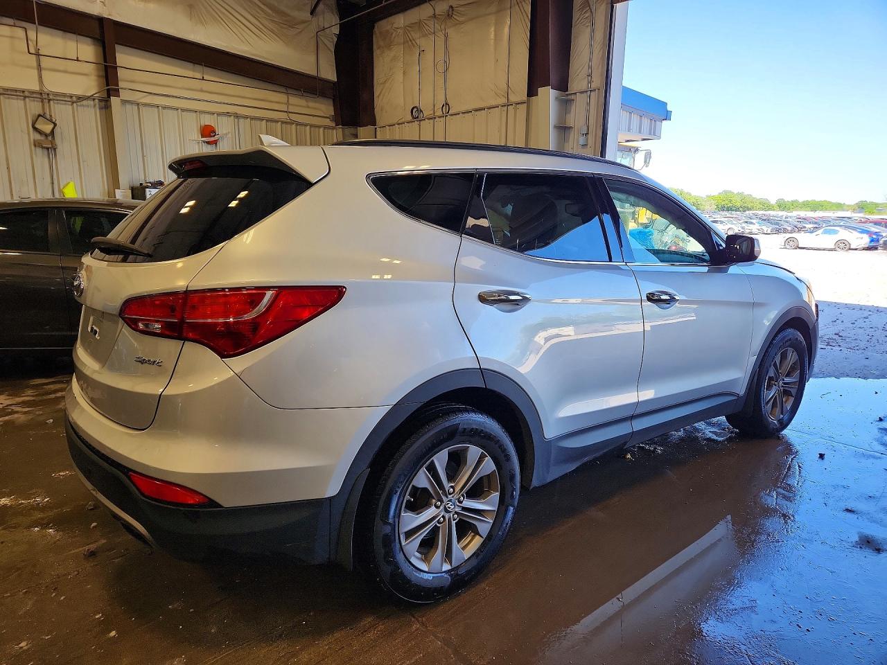 2014 Hyundai Santa Fe Sport 2.4l Silver vin: 5XYZU3LB1EG129232