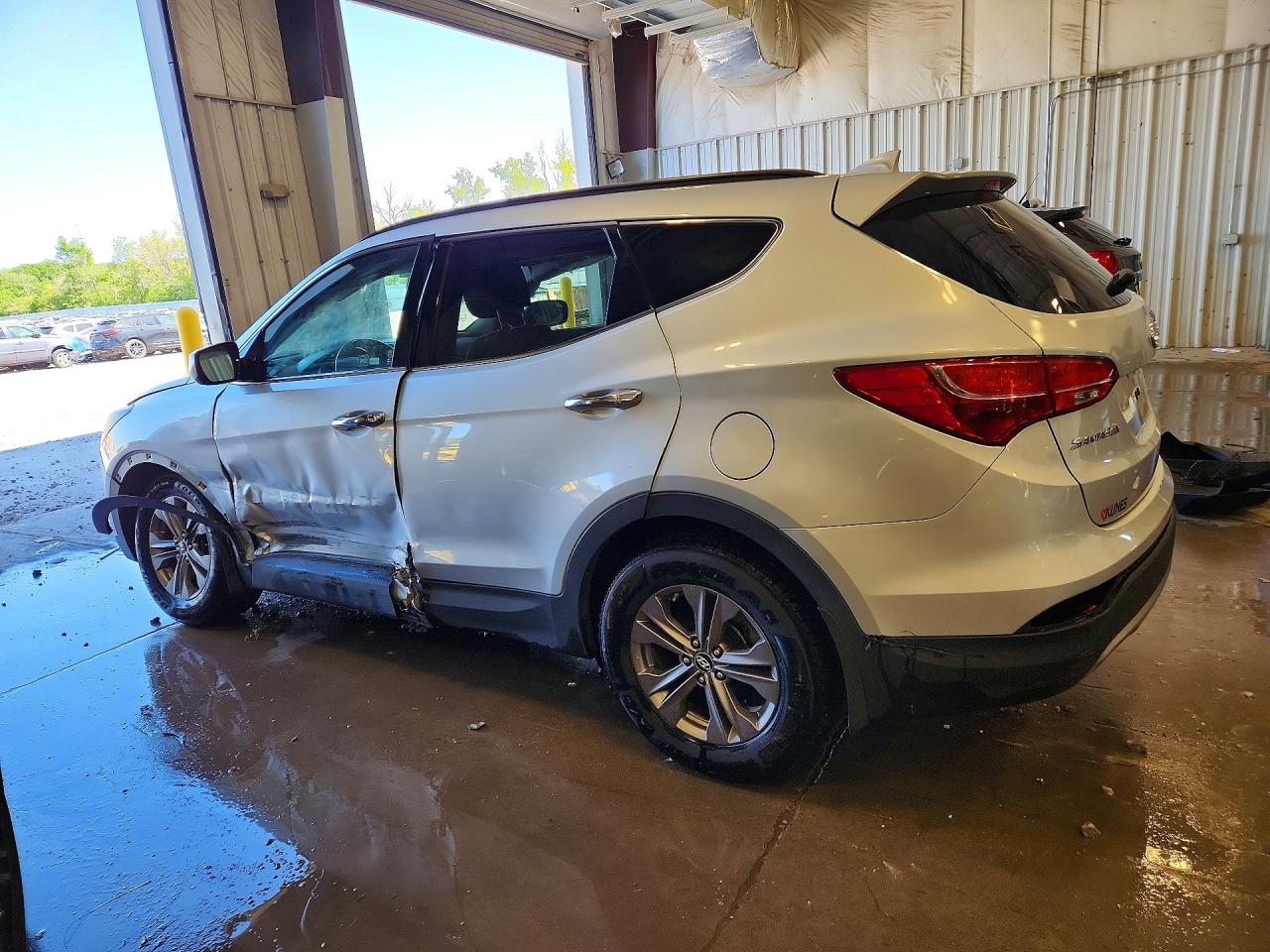 2014 Hyundai Santa Fe Sport 2.4l Silver vin: 5XYZU3LB1EG129232