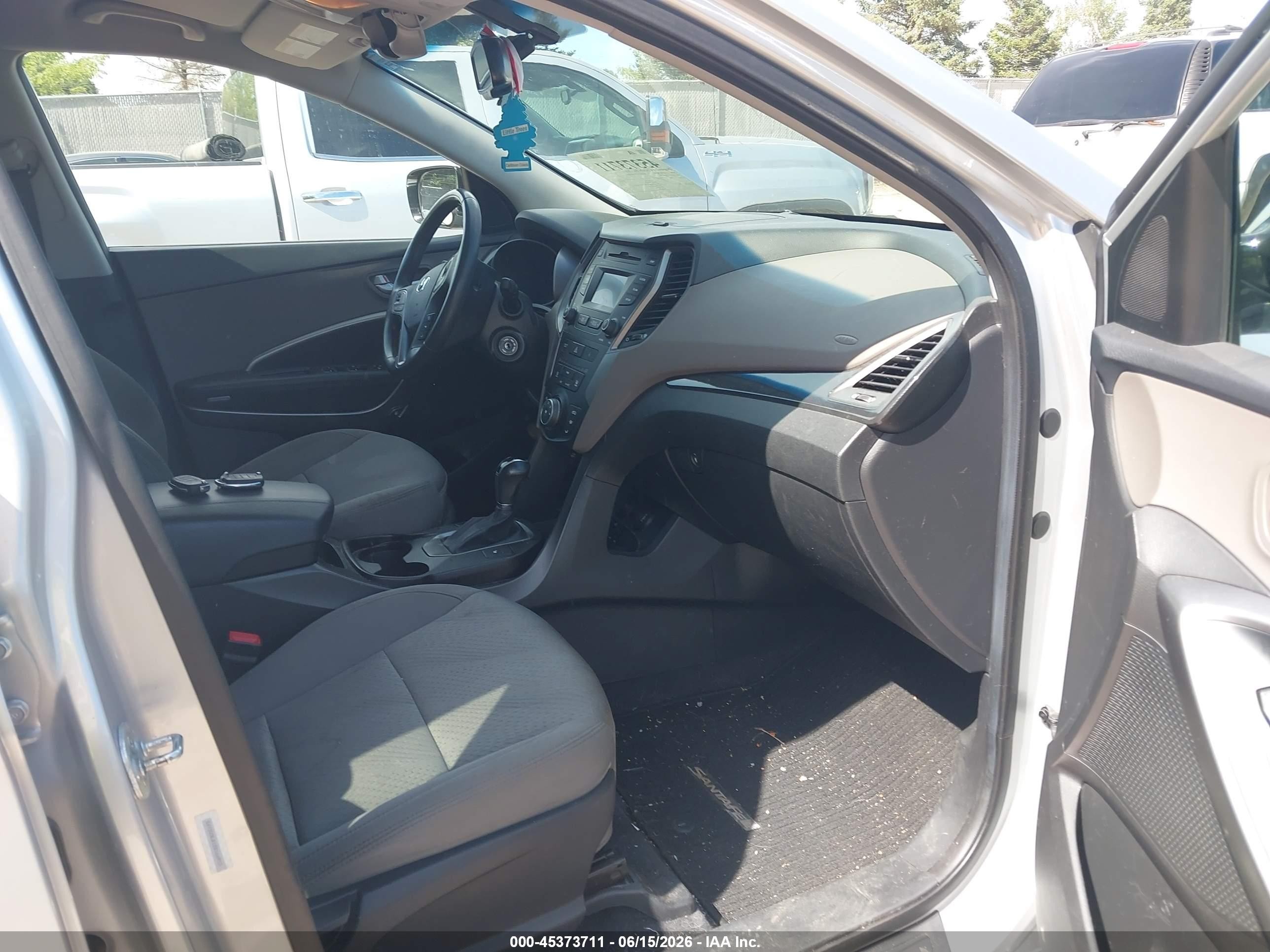 2014 Hyundai Santa Fe Sport 2.4l Silver vin: 5XYZU3LB1EG166913