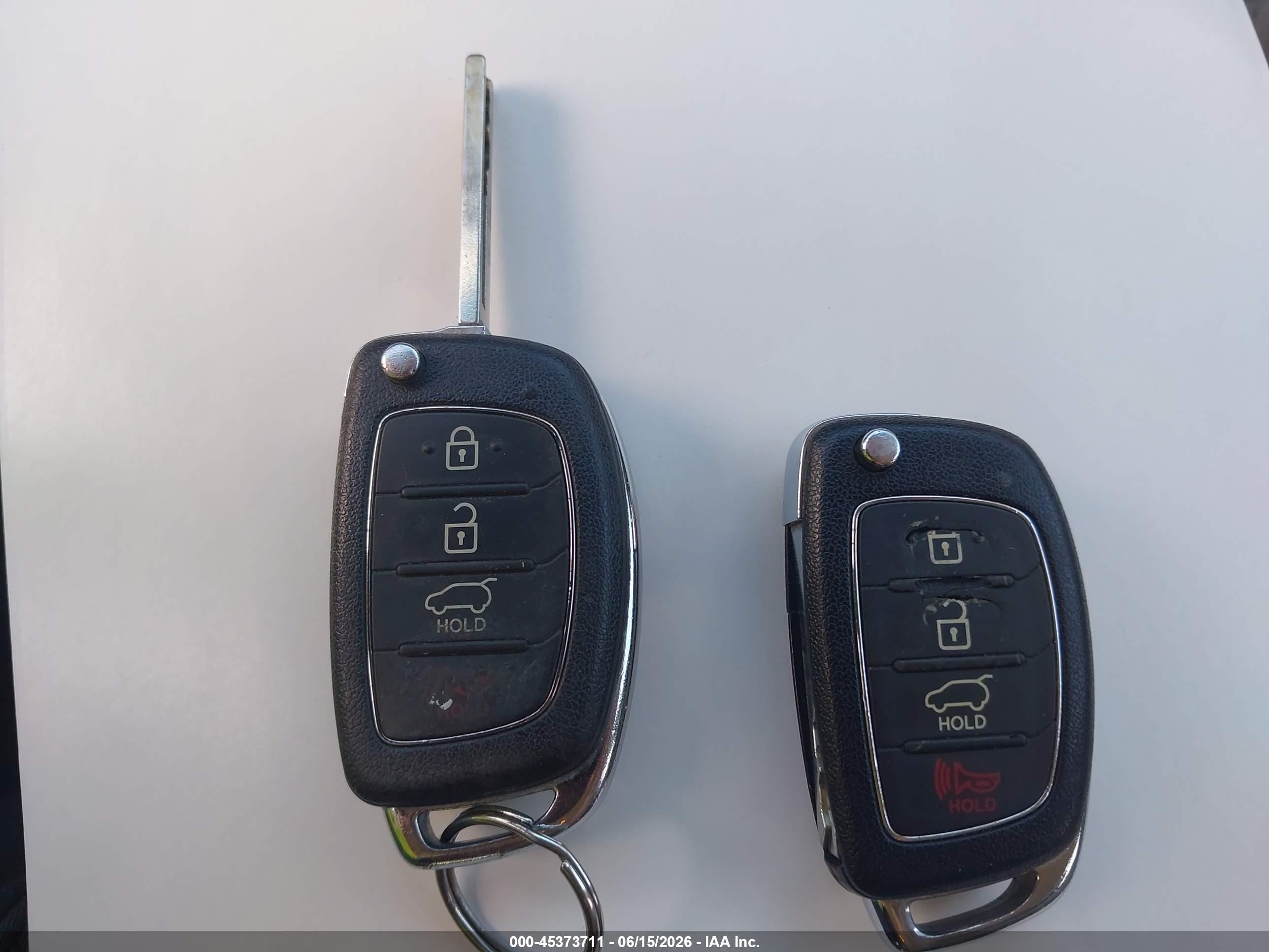 2014 Hyundai Santa Fe Sport 2.4l Silver vin: 5XYZU3LB1EG166913