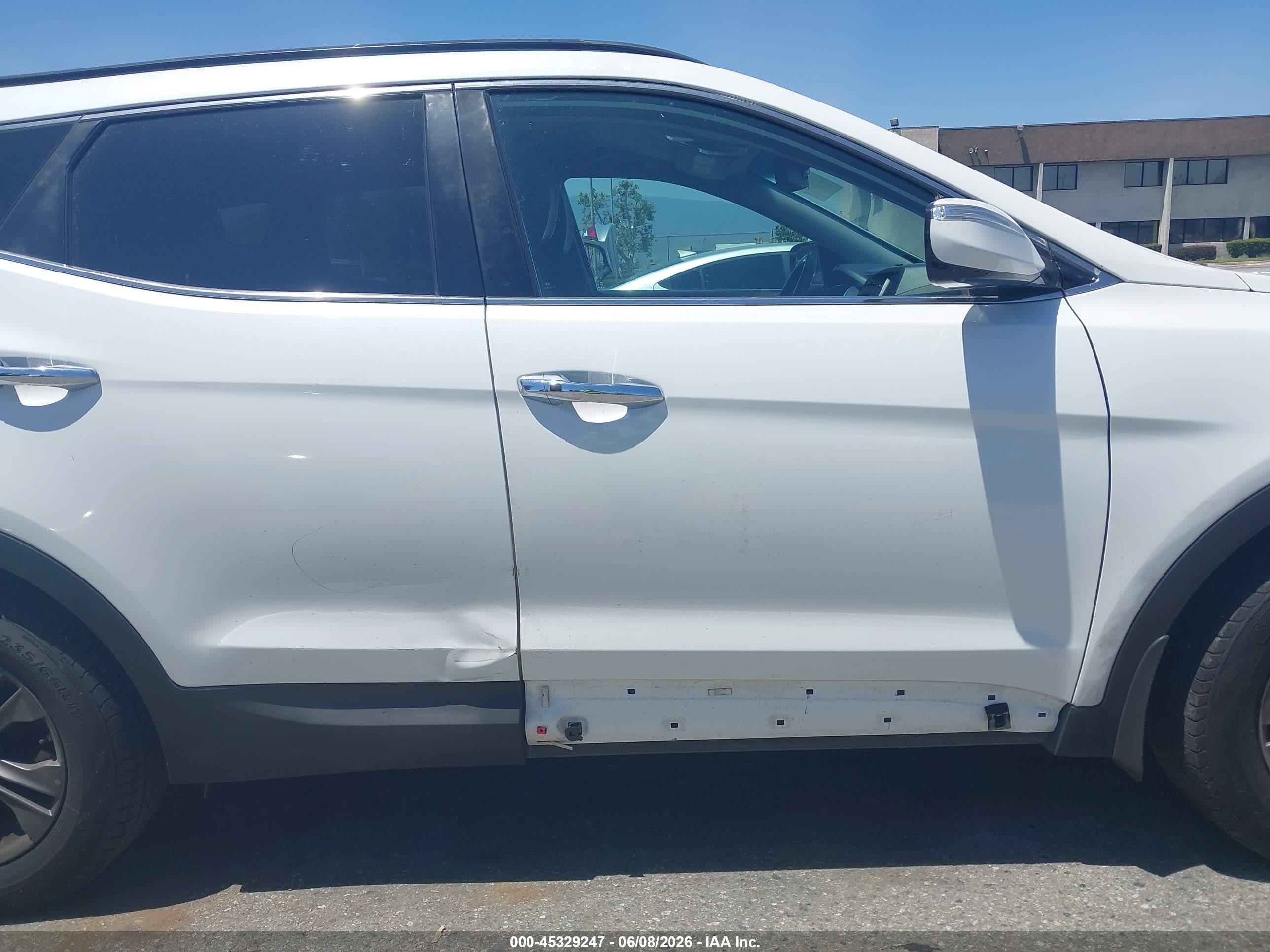 2014 Hyundai Santa Fe Sport 2.4l White vin: 5XYZU3LB1EG177944