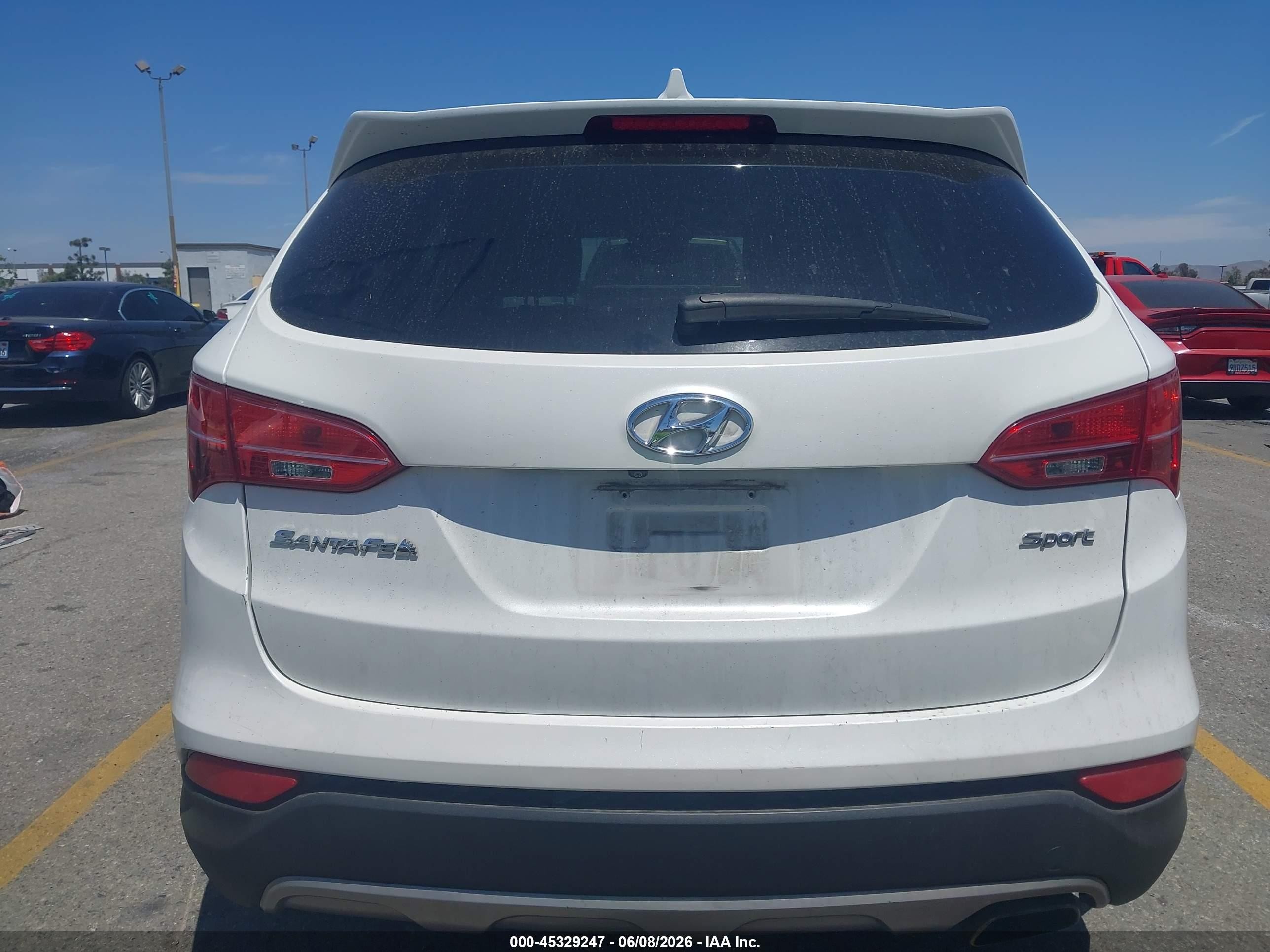 2014 Hyundai Santa Fe Sport 2.4l White vin: 5XYZU3LB1EG177944