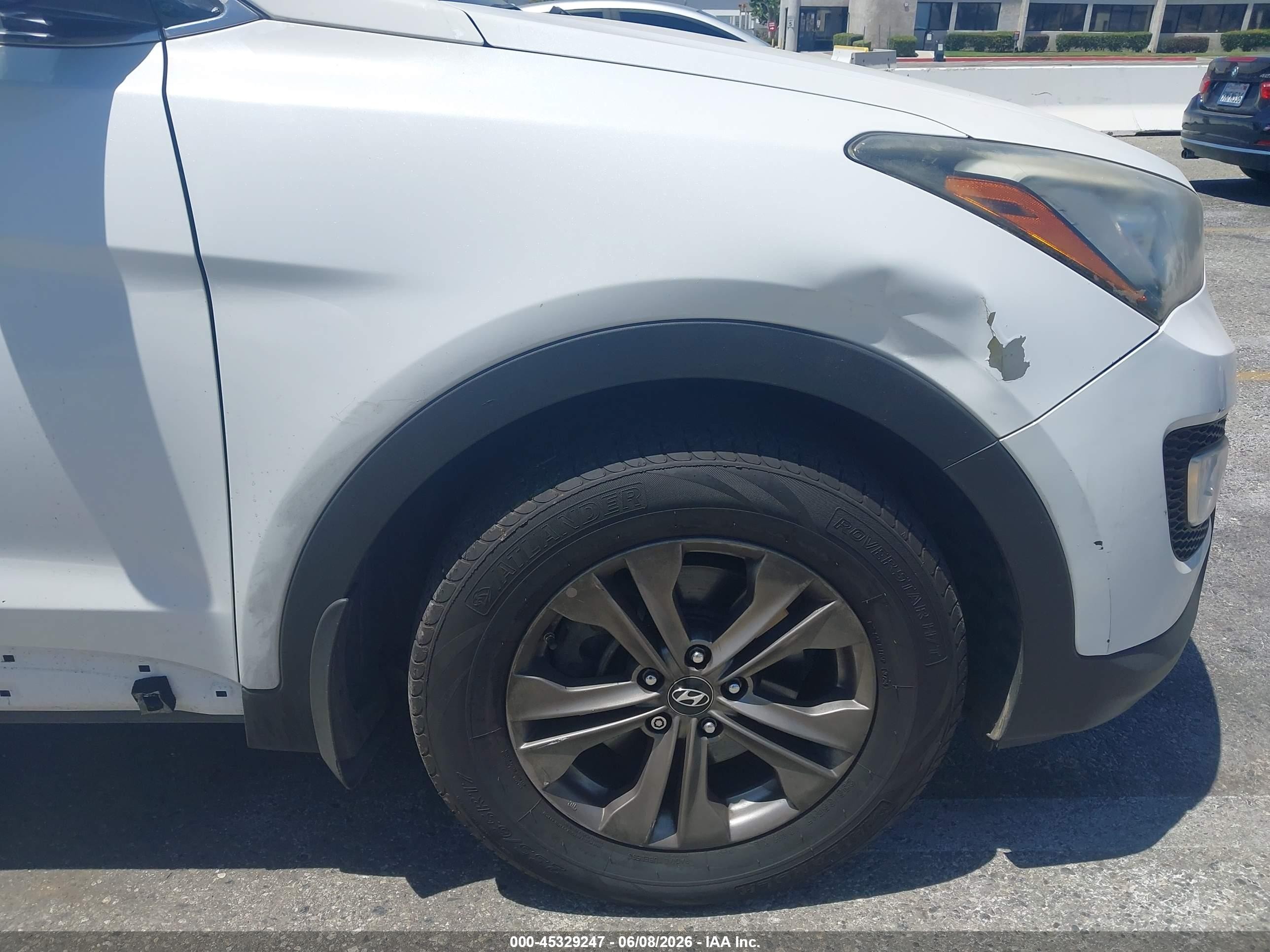 2014 Hyundai Santa Fe Sport 2.4l White vin: 5XYZU3LB1EG177944