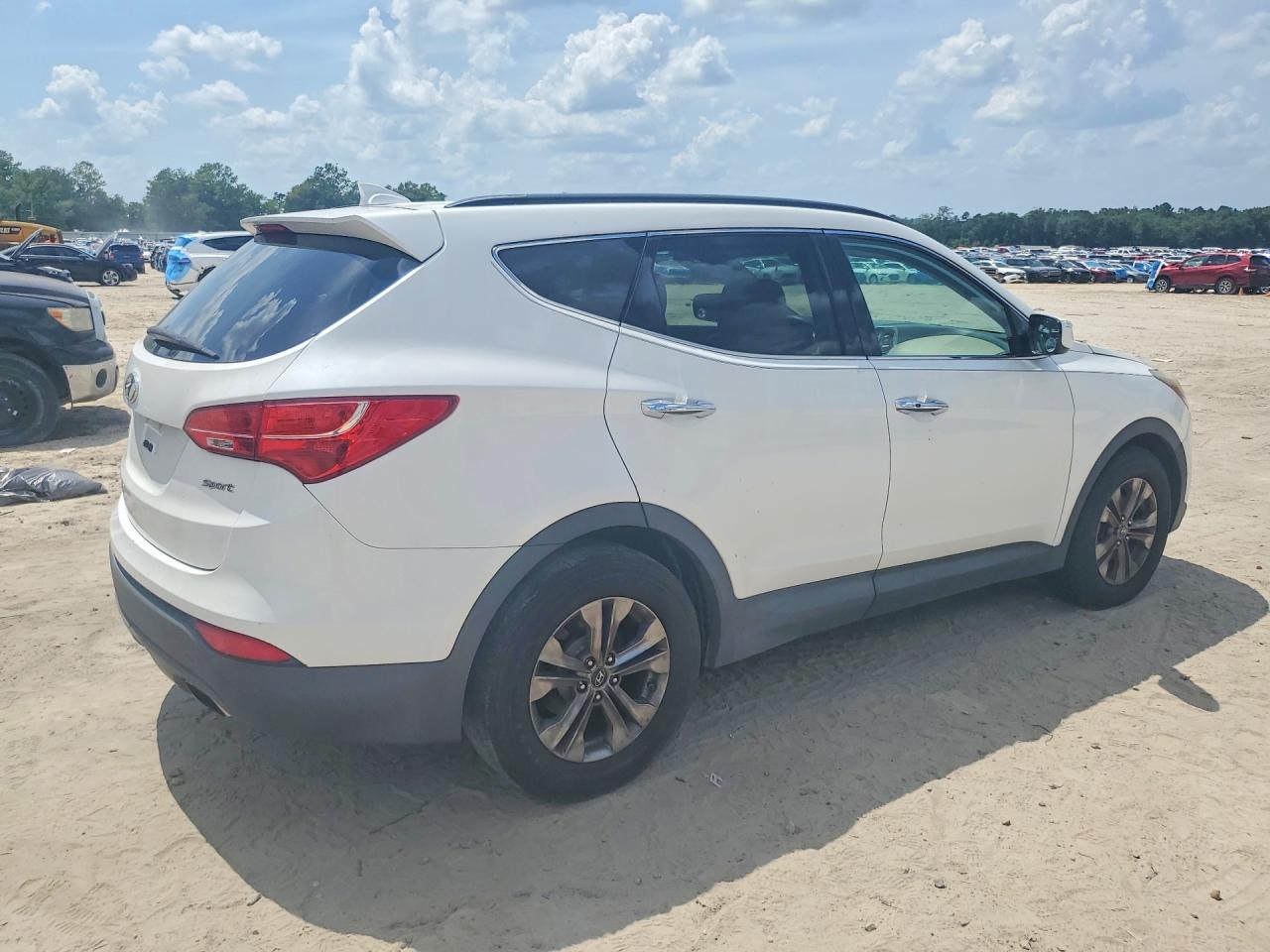 2014 Hyundai Santa Fe Sport 2.4l Белый vin: 5XYZU3LB1EG220582