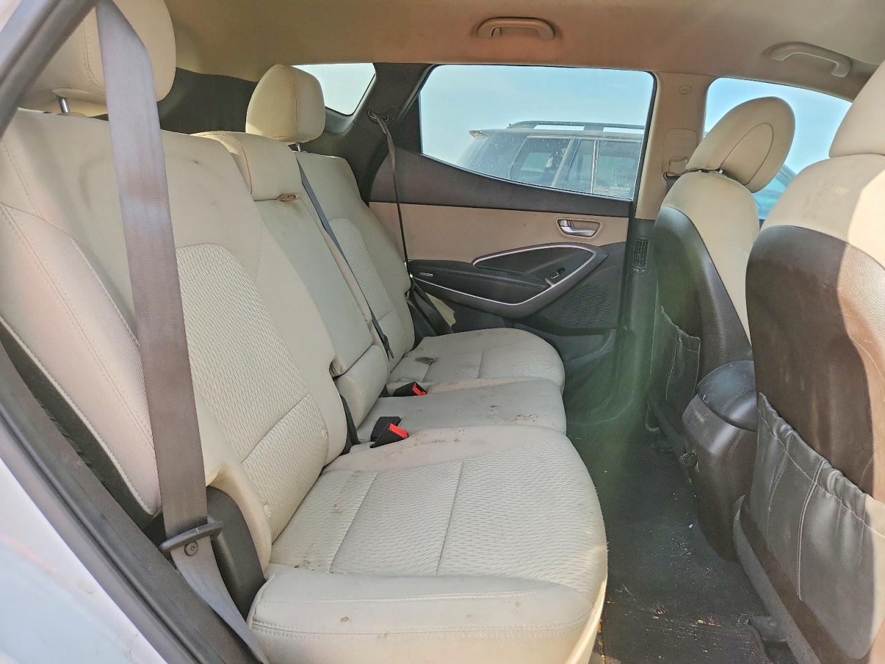 2015 Hyundai Santa Fe Sport 2.4l White vin: 5XYZU3LB1FG289242