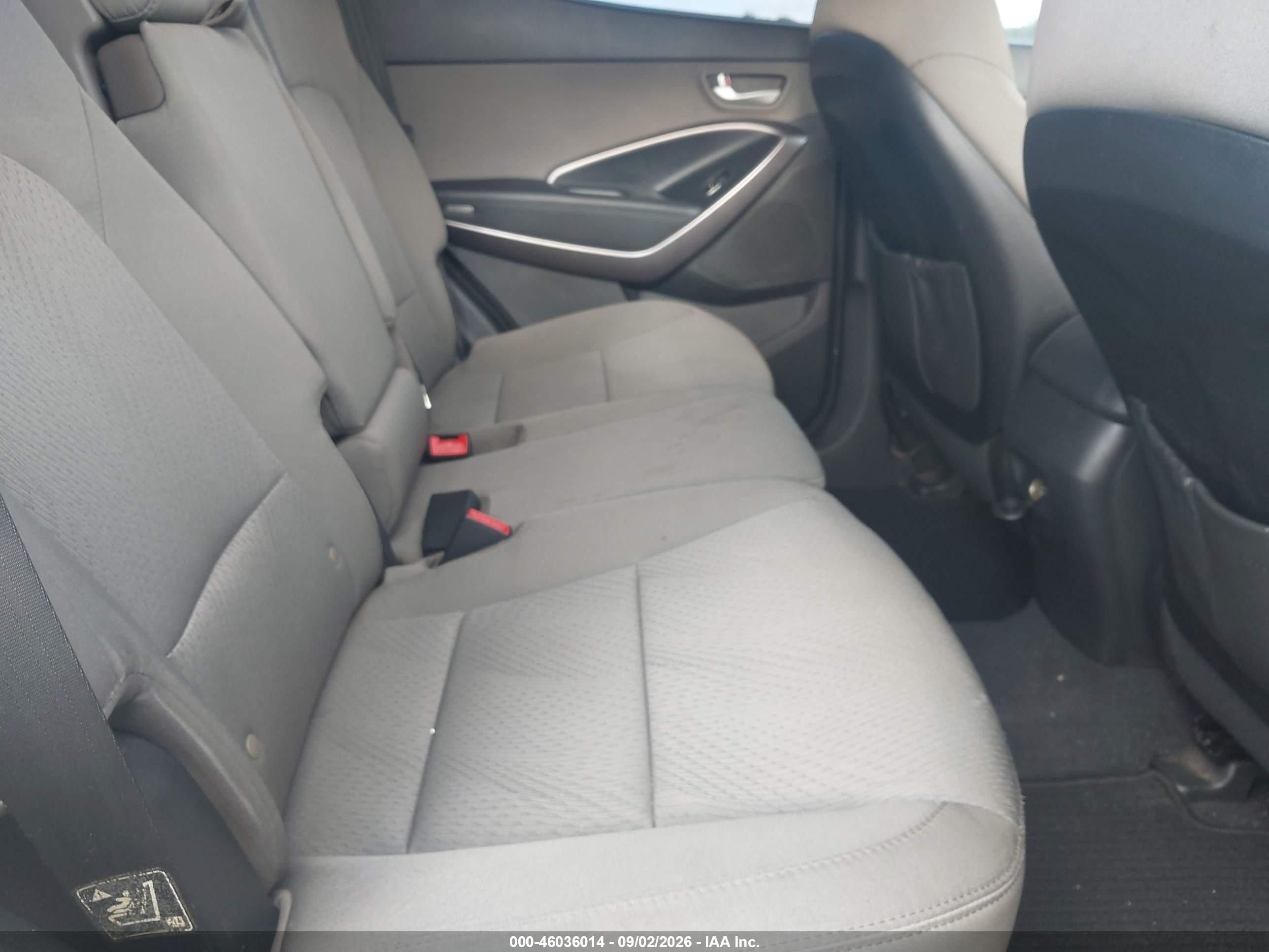 2015 Hyundai Santa Fe Sport 2.4l Серебряный vin: 5XYZU3LB1FG289273