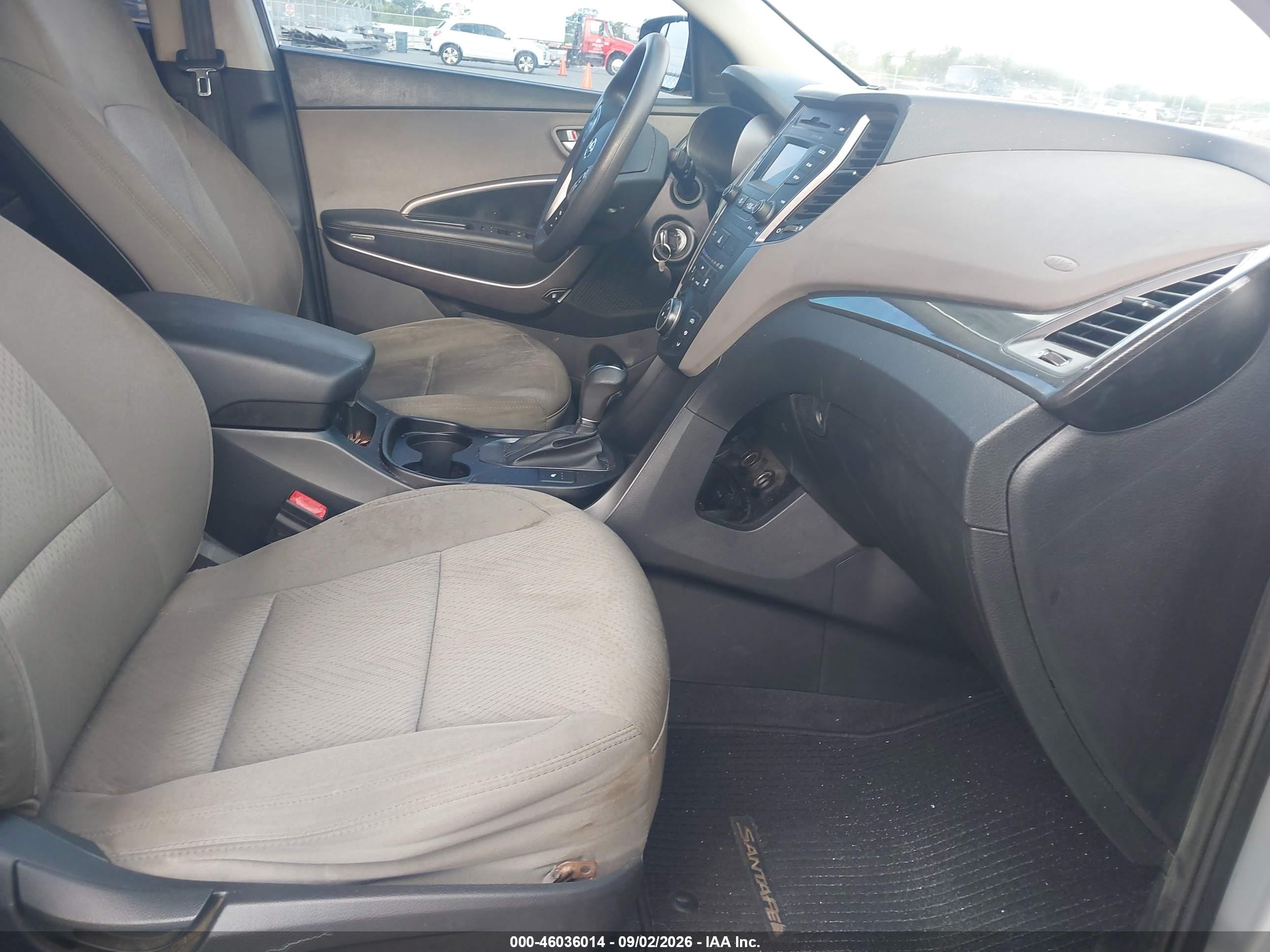 2015 Hyundai Santa Fe Sport 2.4l Серебряный vin: 5XYZU3LB1FG289273
