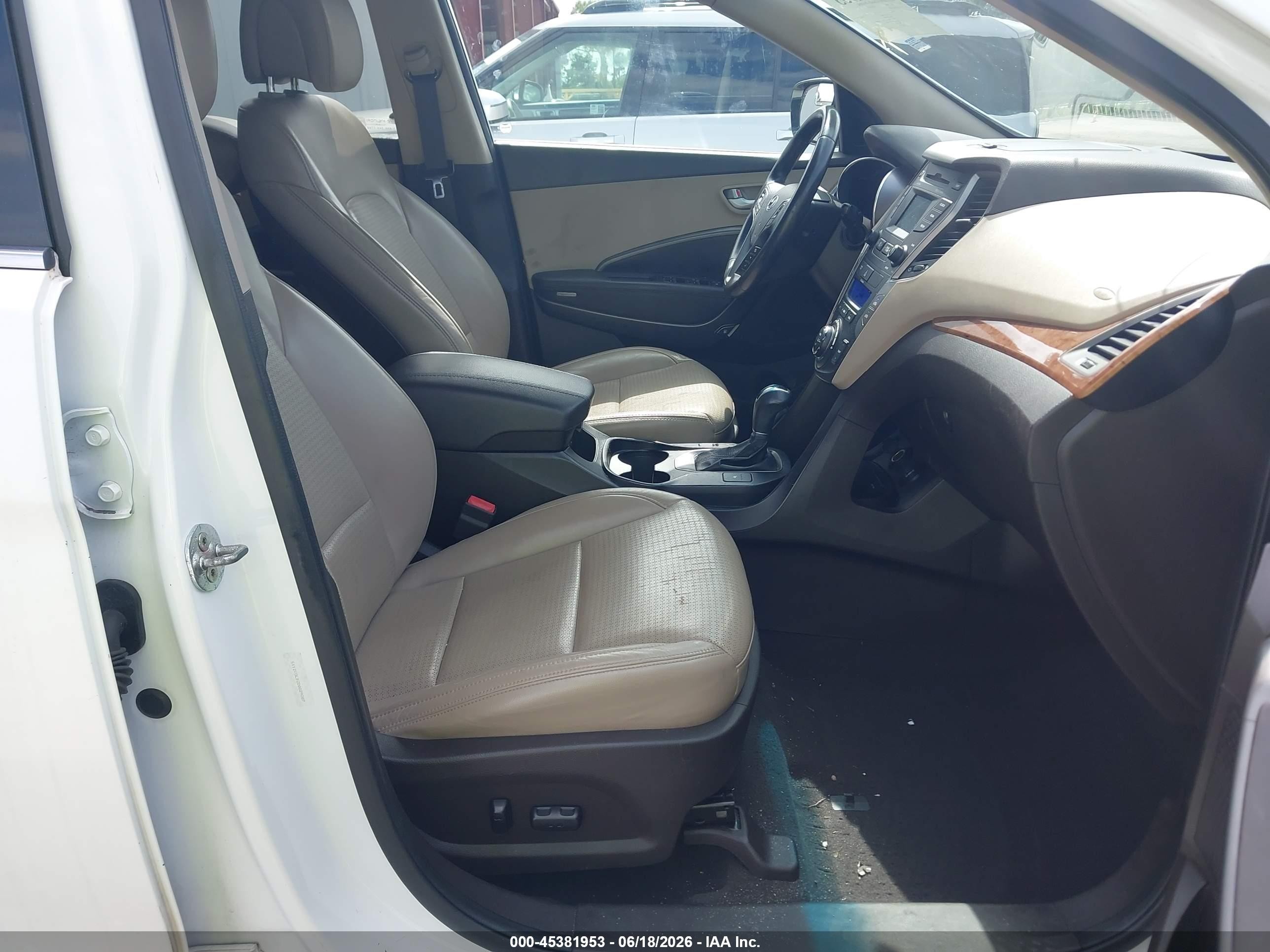 2013 Hyundai Santa Fe Sport Белый vin: 5XYZU3LB2DG029087