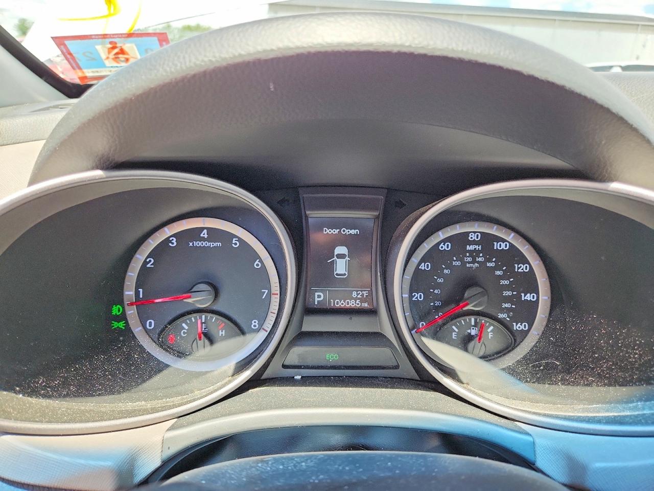 2014 Hyundai Santa Fe Sport 2.4l Silver vin: 5XYZU3LB2EG130728