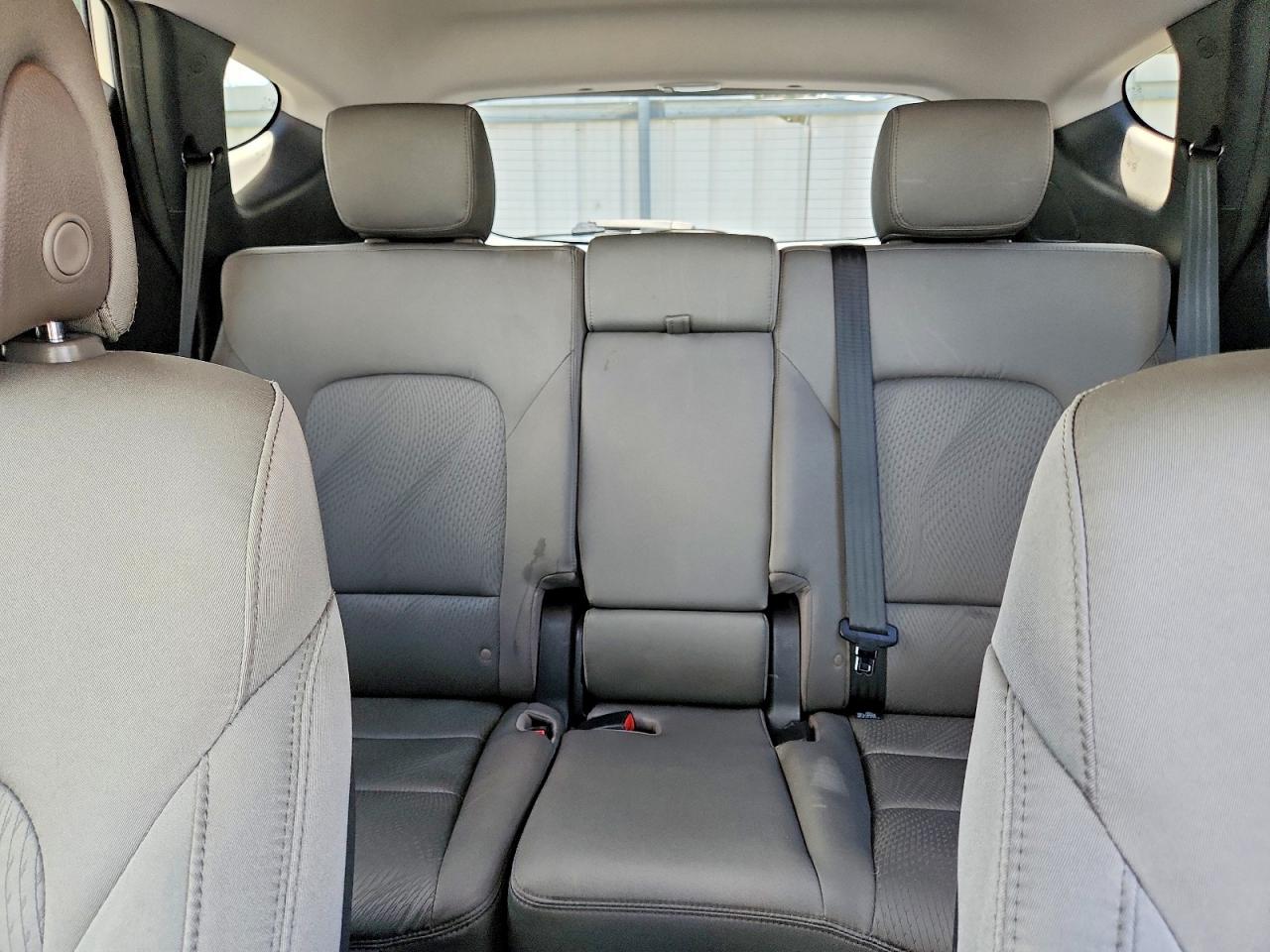 2014 Hyundai Santa Fe Sport 2.4l Silver vin: 5XYZU3LB2EG130728
