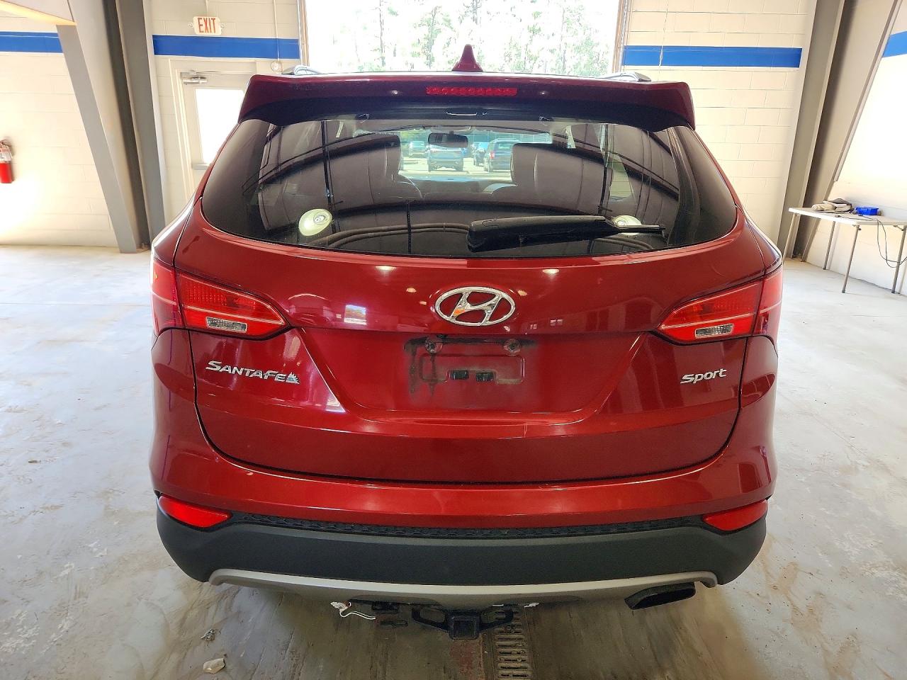 2014 Hyundai Santa Fe Sport 2.4l Red vin: 5XYZU3LB2EG131250