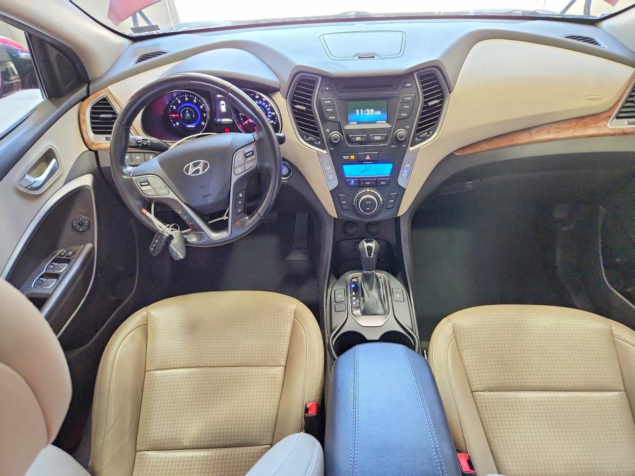 2014 Hyundai Santa Fe Sport 2.4l Red vin: 5XYZU3LB2EG131250