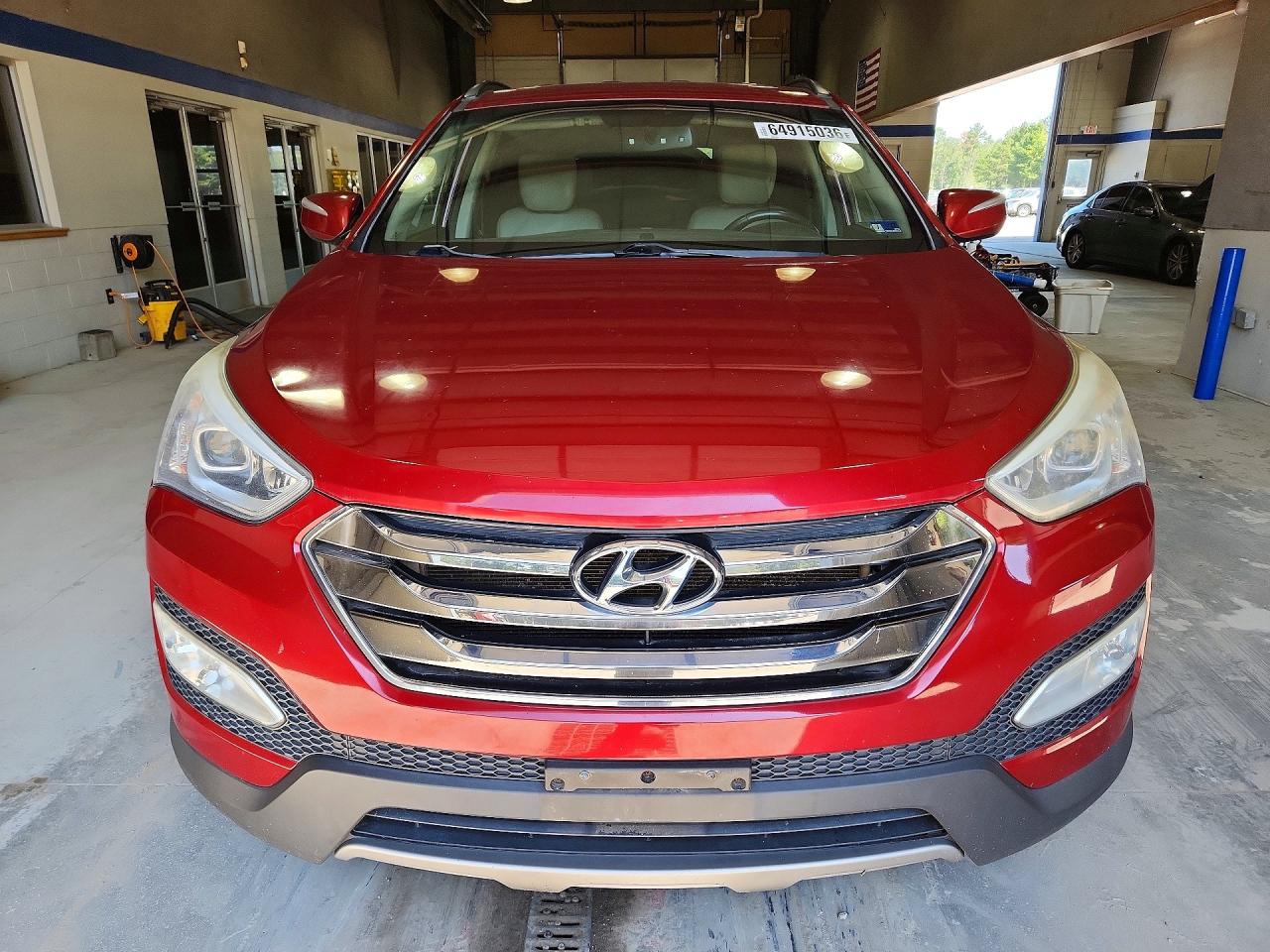 2014 Hyundai Santa Fe Sport 2.4l Red vin: 5XYZU3LB2EG131250