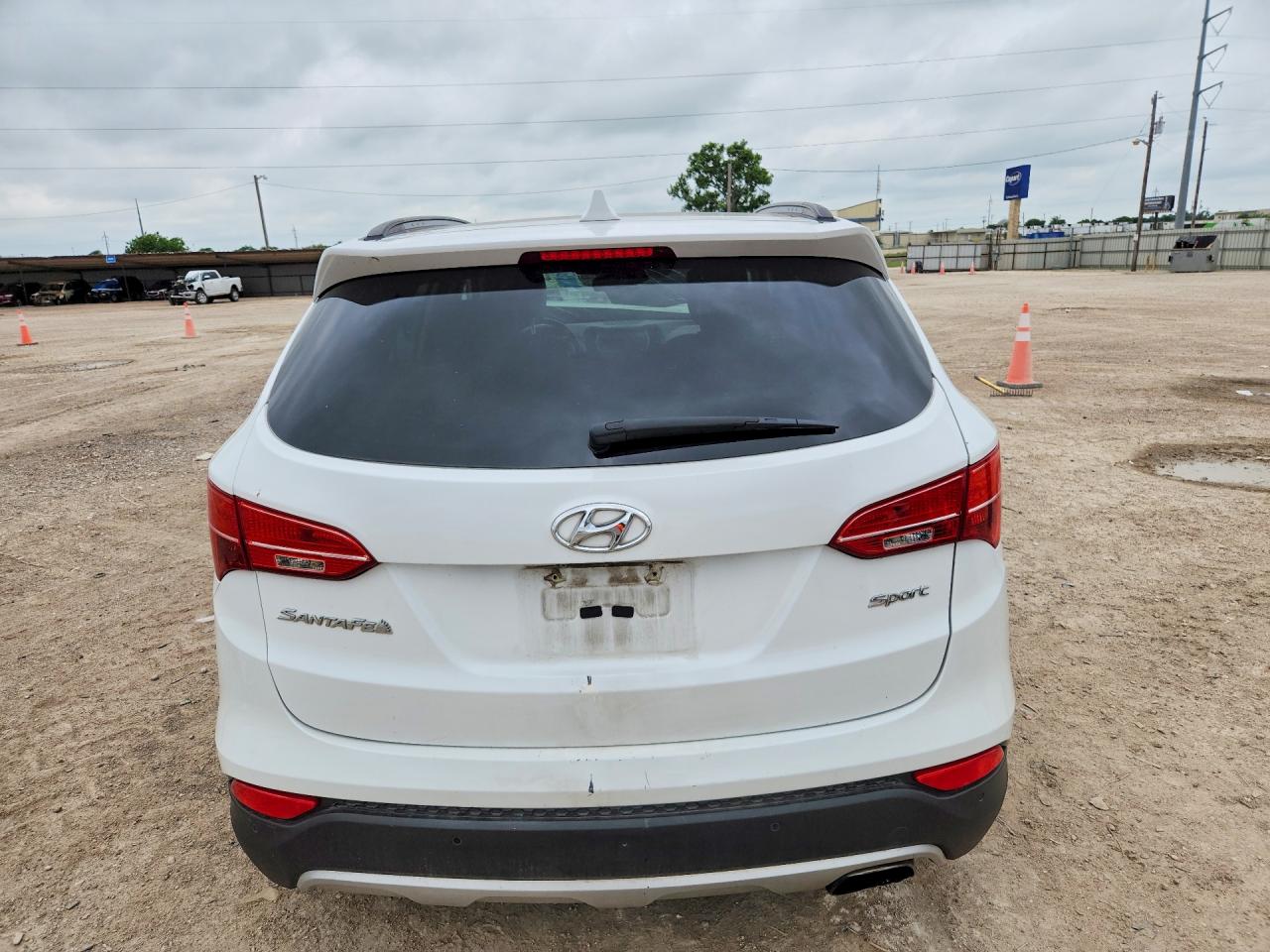 2014 Hyundai Santa Fe Sport 2.4l White vin: 5XYZU3LB2EG135394